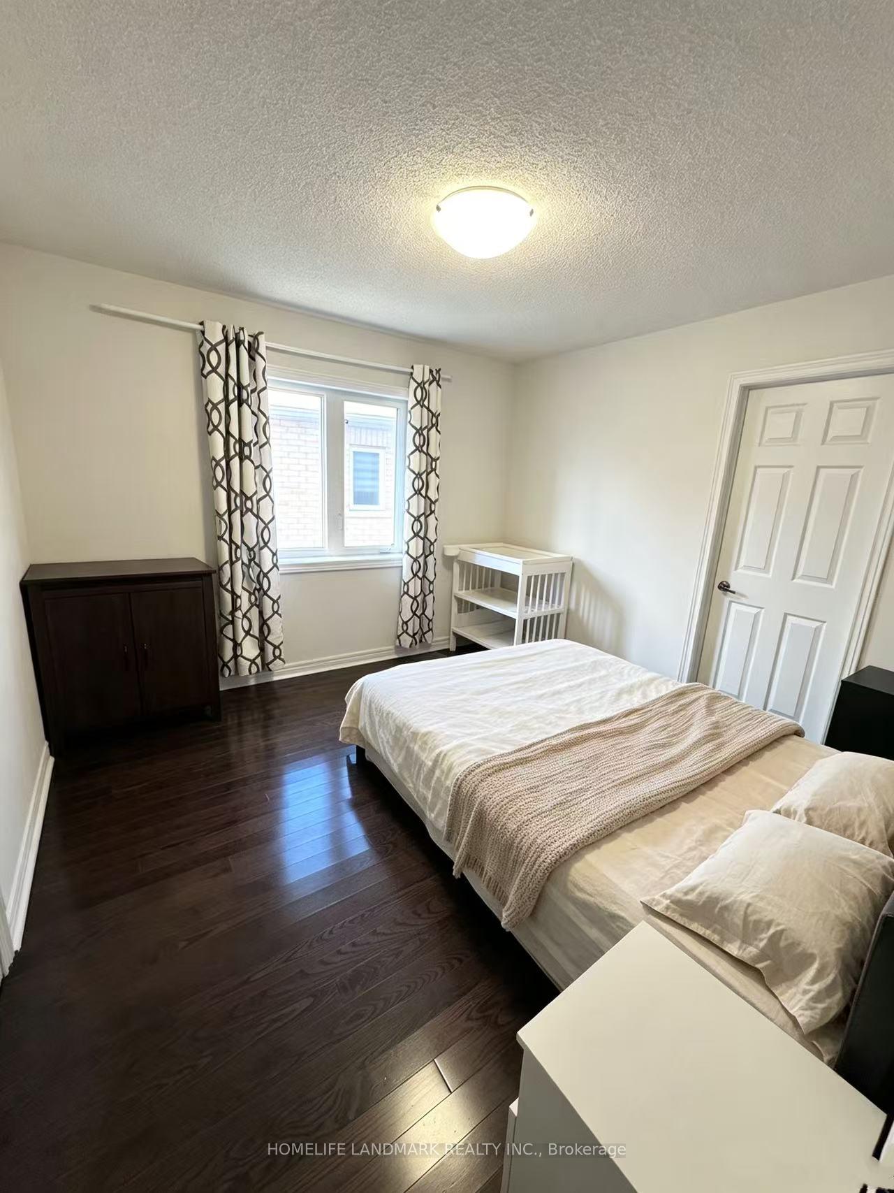 Photo 8 of 119 Maple Valley Road, Vaughan, Patterson — HOMEH