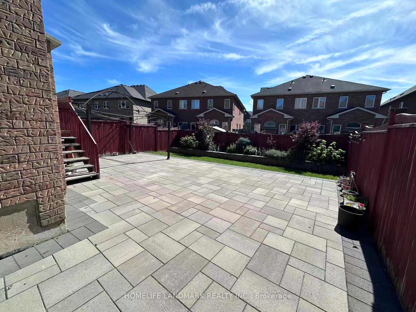 Photo 15 of 119 Maple Valley Road, Vaughan, Patterson — HOMEH