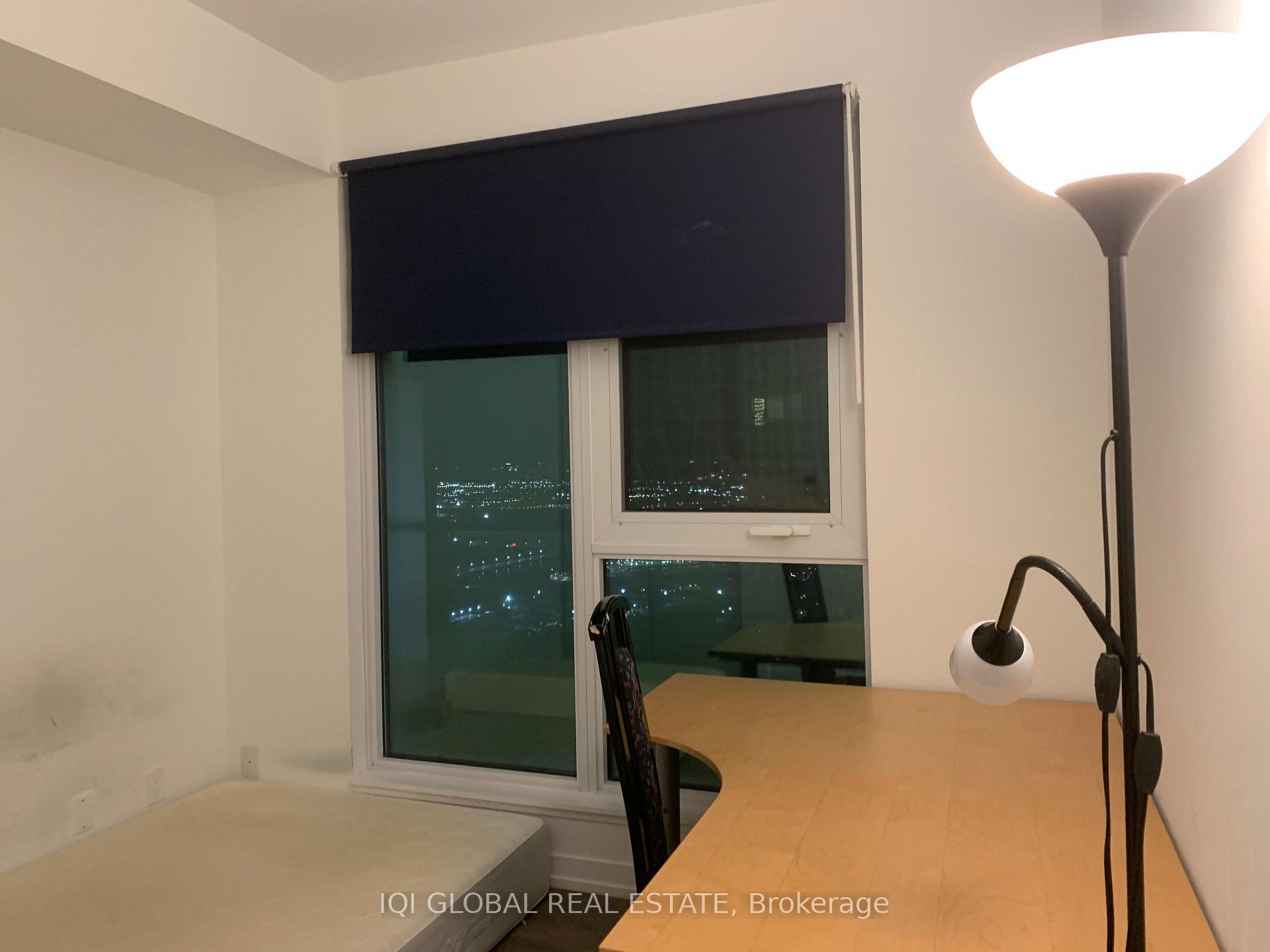 Photo 5 of Unit 4606, 950 Portage(2nd Bed) Parkway, Vaughan, Vaughan Corporate Centre — HOMEH