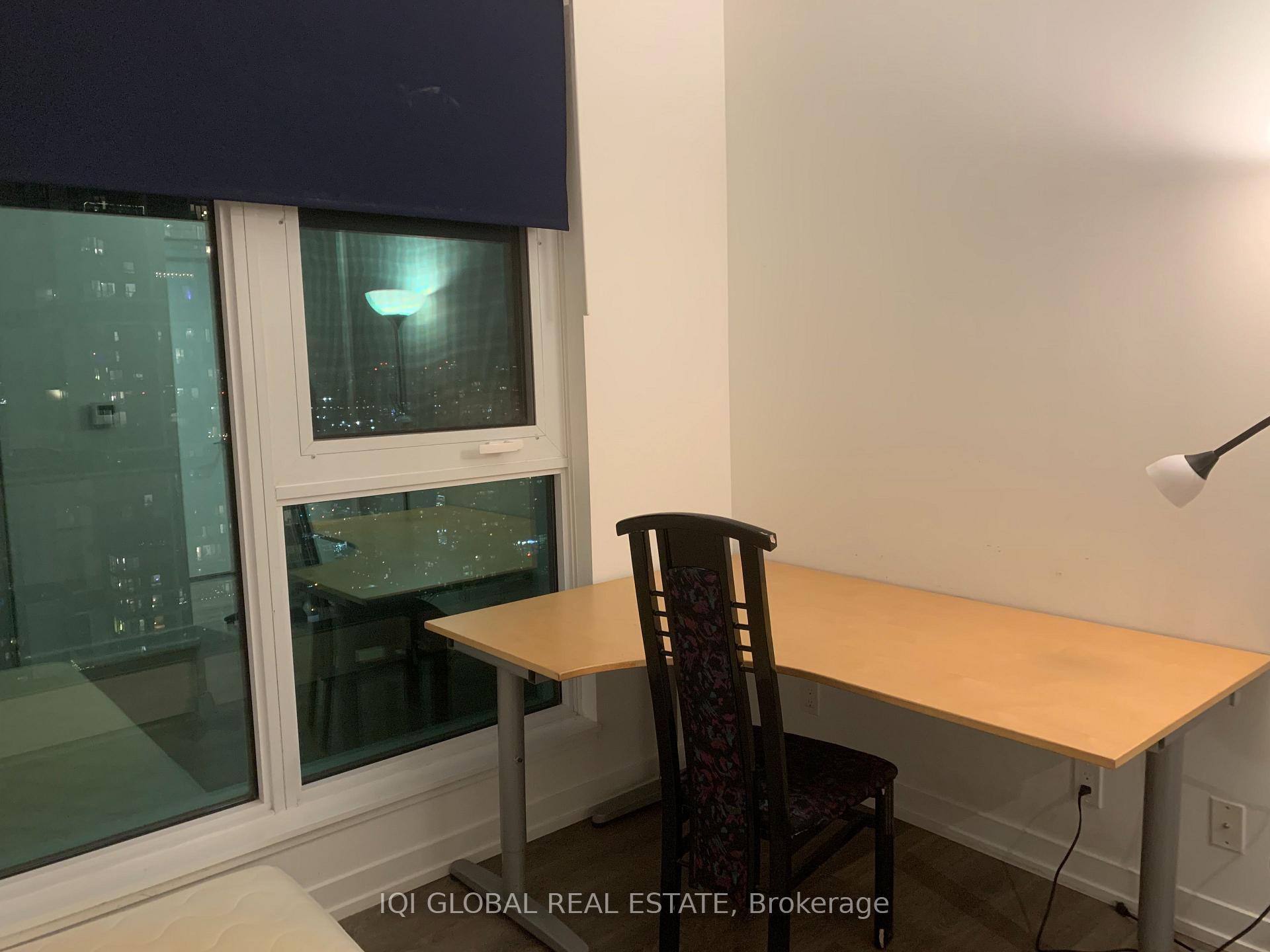 Photo 6 of Unit 4606, 950 Portage(2nd Bed) Parkway, Vaughan, Vaughan Corporate Centre — HOMEH