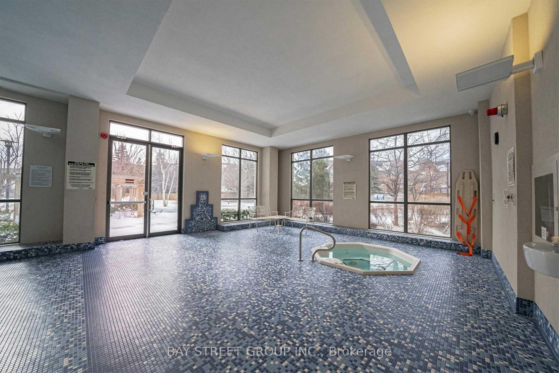 Photo 17 of Unit 204, 88 Promenade Circle, Vaughan, Brownridge — HOMEH