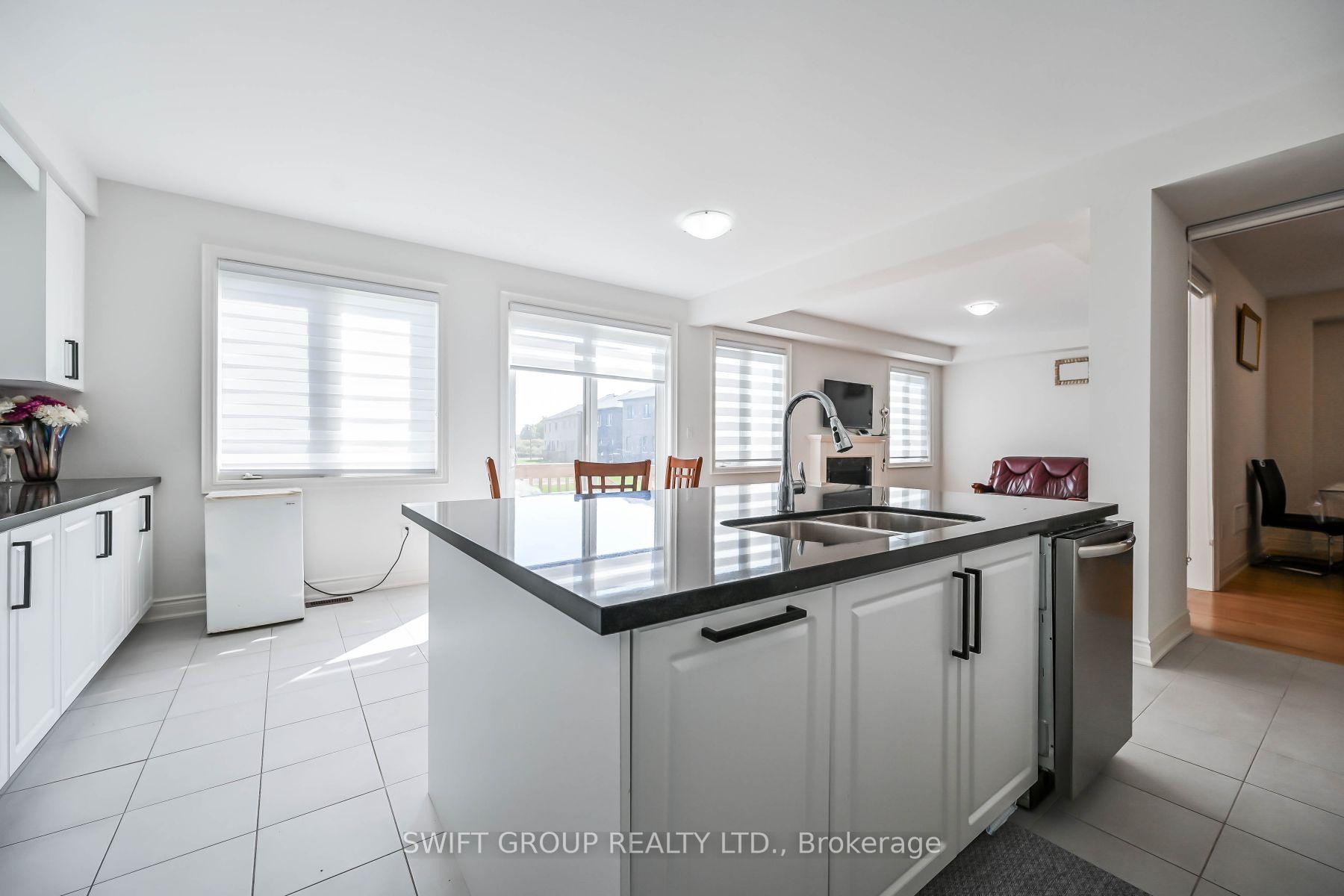 Photo 13 of 428 Humphrey Street, Hamilton, Waterdown — HOMEH
