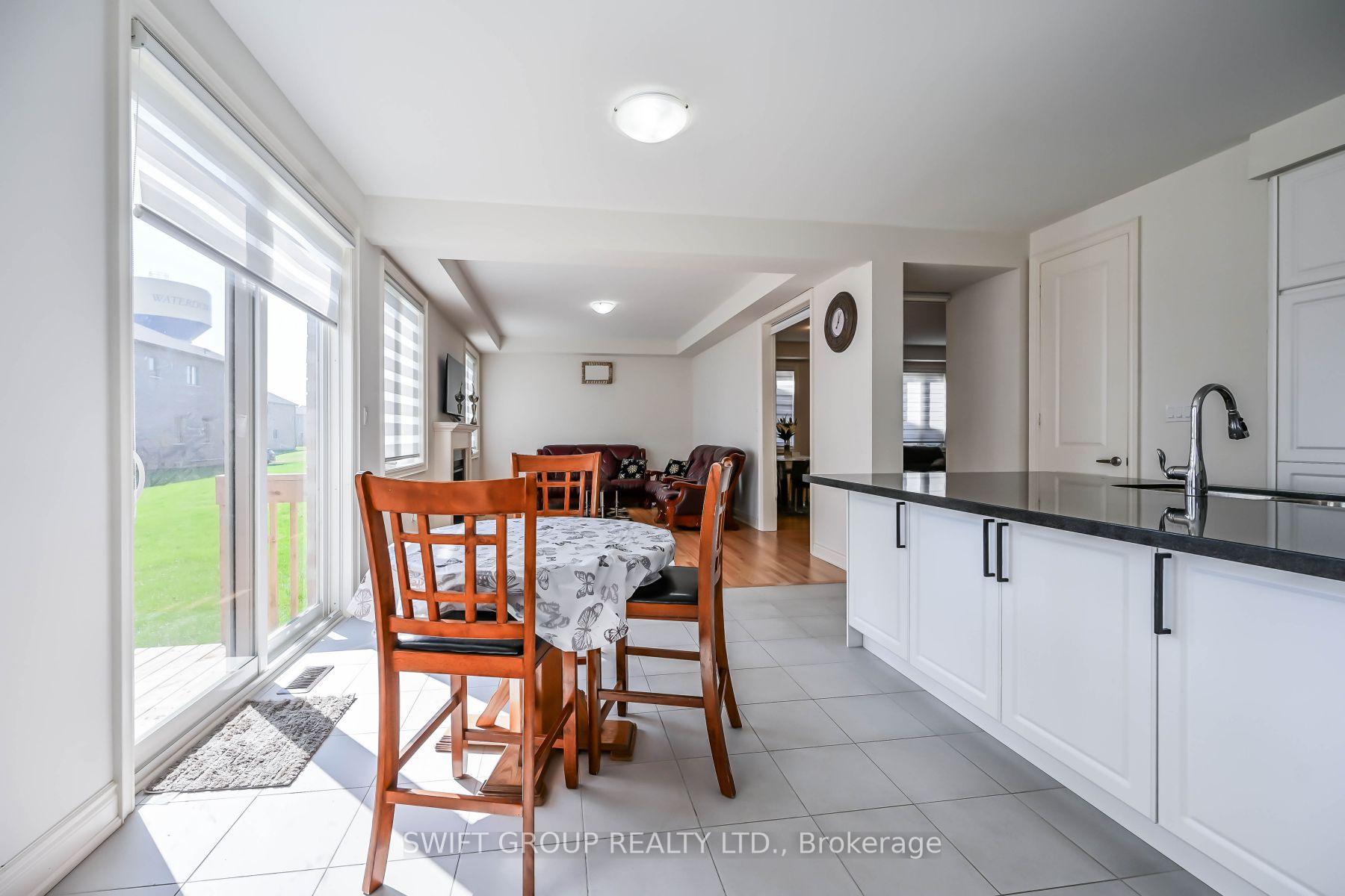 Photo 14 of 428 Humphrey Street, Hamilton, Waterdown — HOMEH