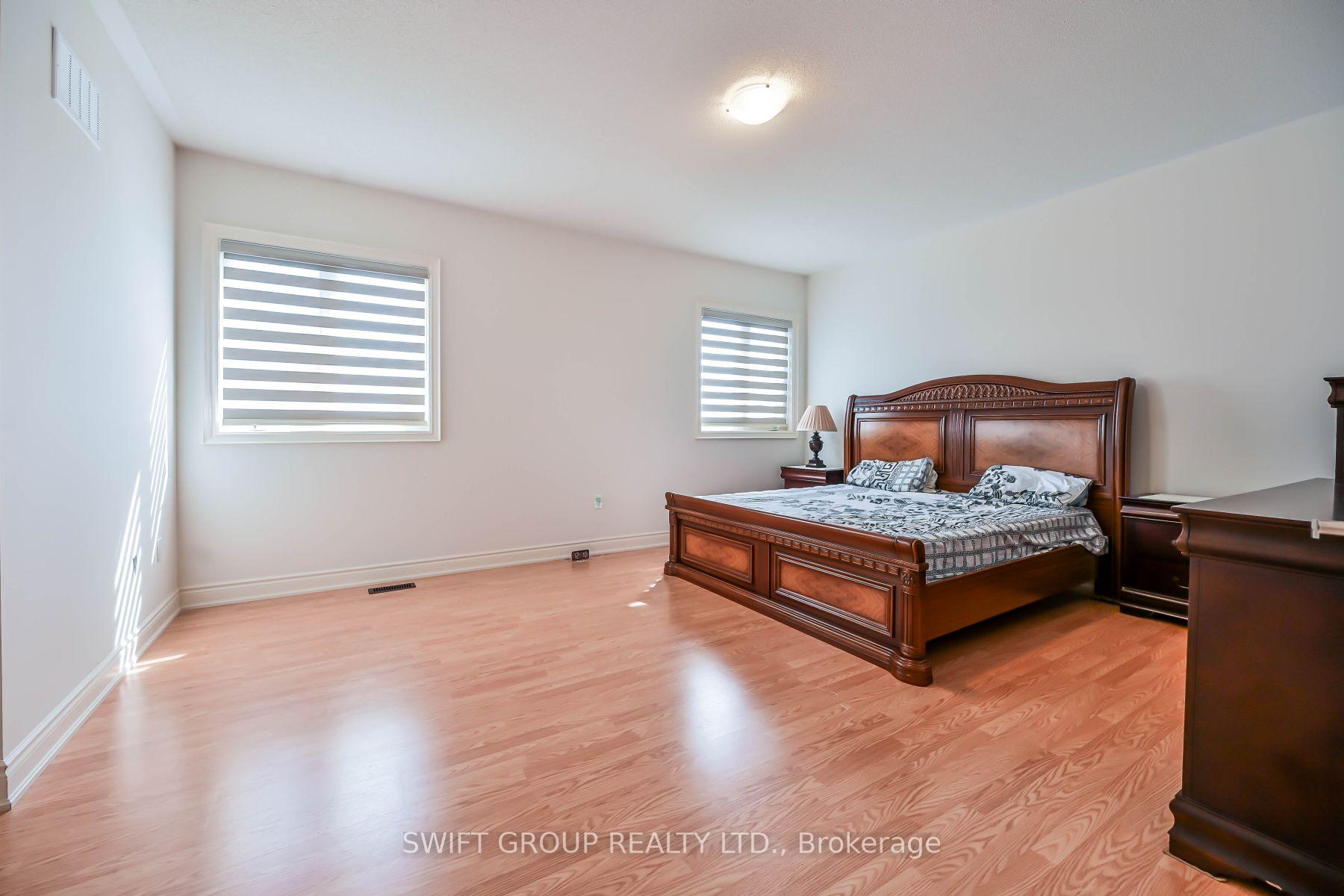 Photo 18 of 428 Humphrey Street, Hamilton, Waterdown — HOMEH