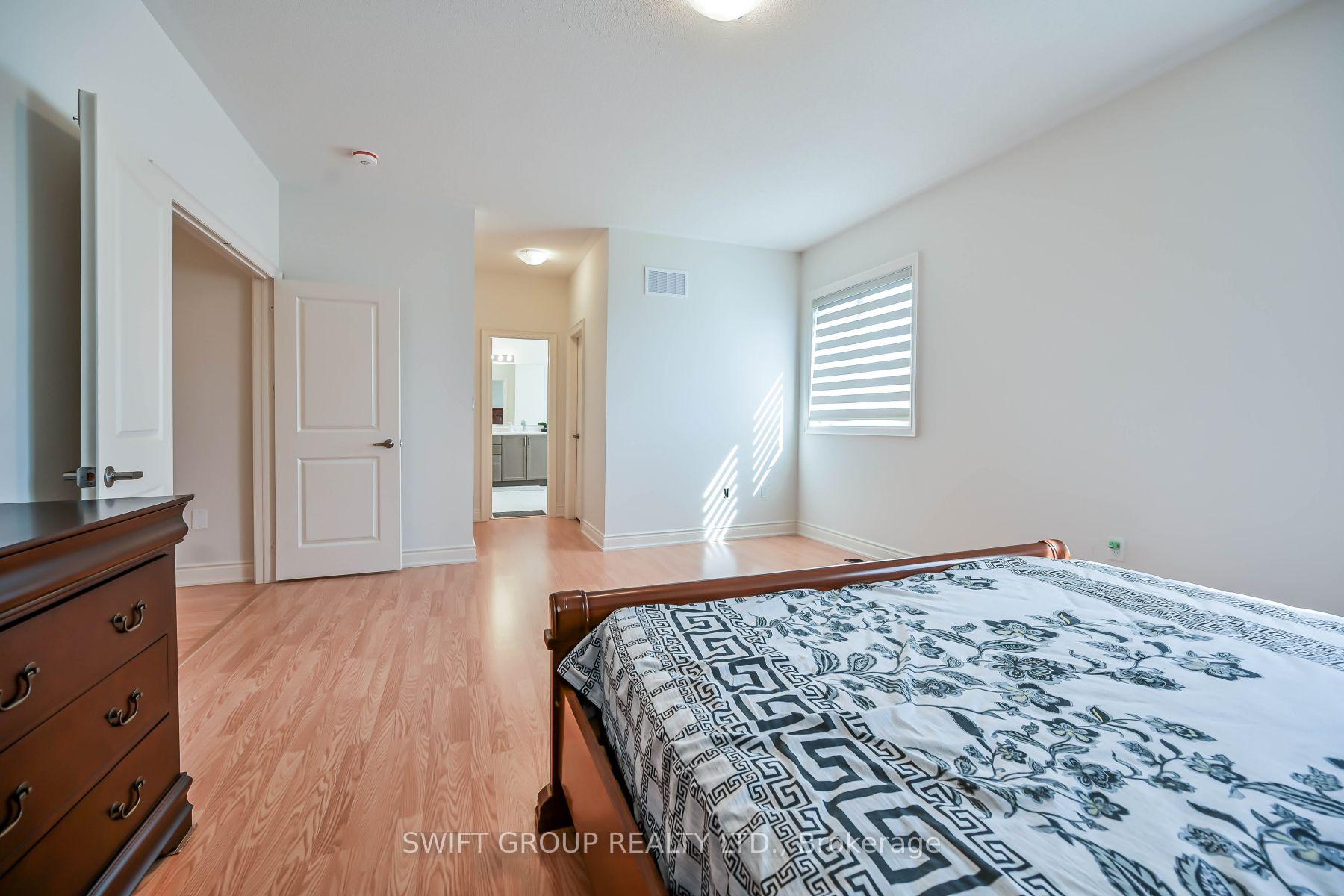 Photo 20 of 428 Humphrey Street, Hamilton, Waterdown — HOMEH