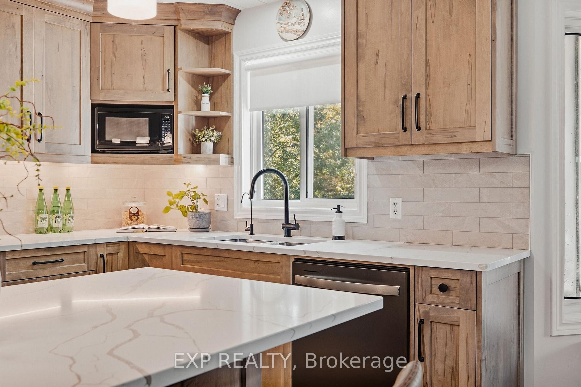 Photo 8 of 59 Regency Drive, Minto — HOMEH