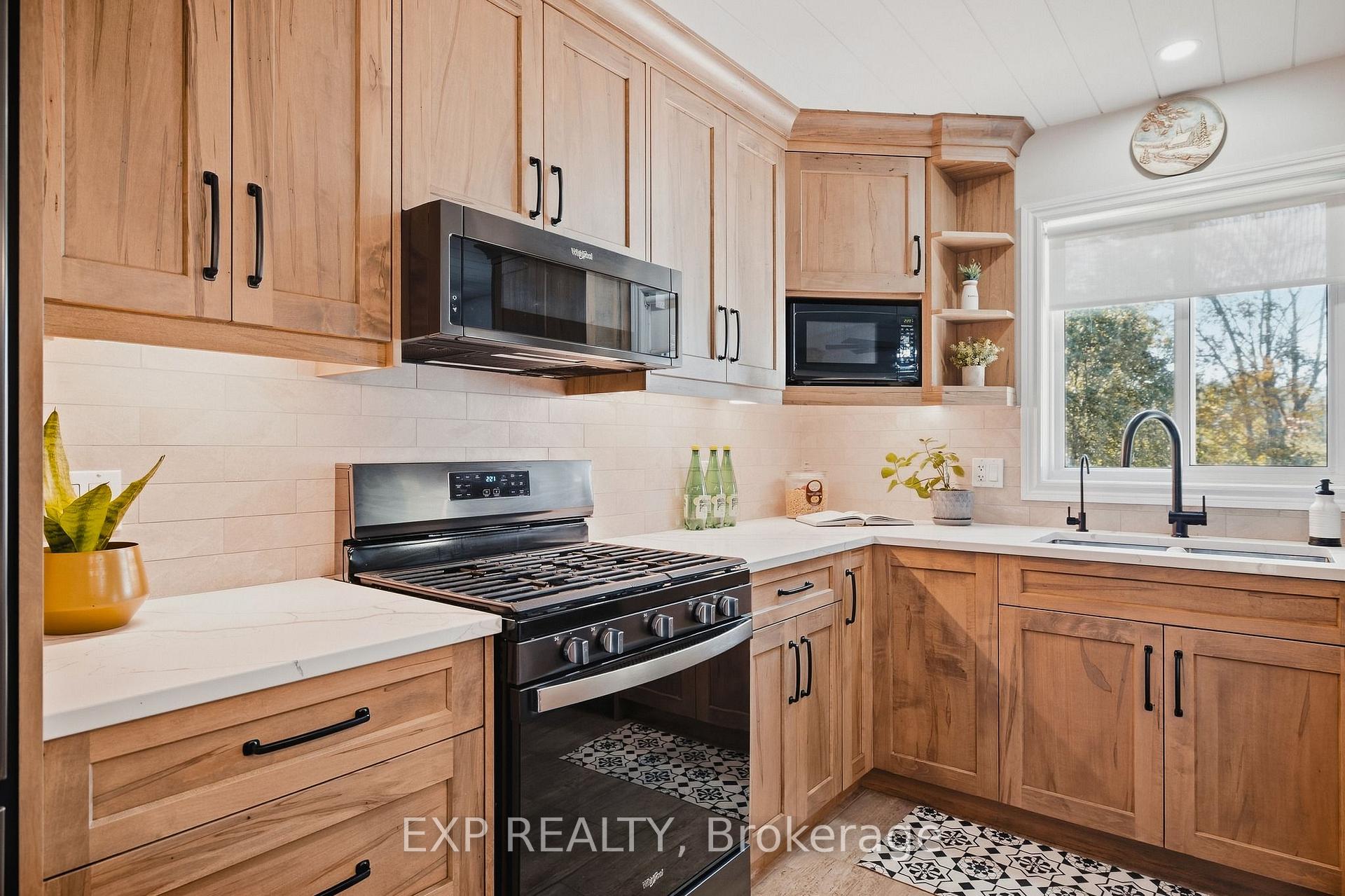 Photo 10 of 59 Regency Drive, Minto — HOMEH