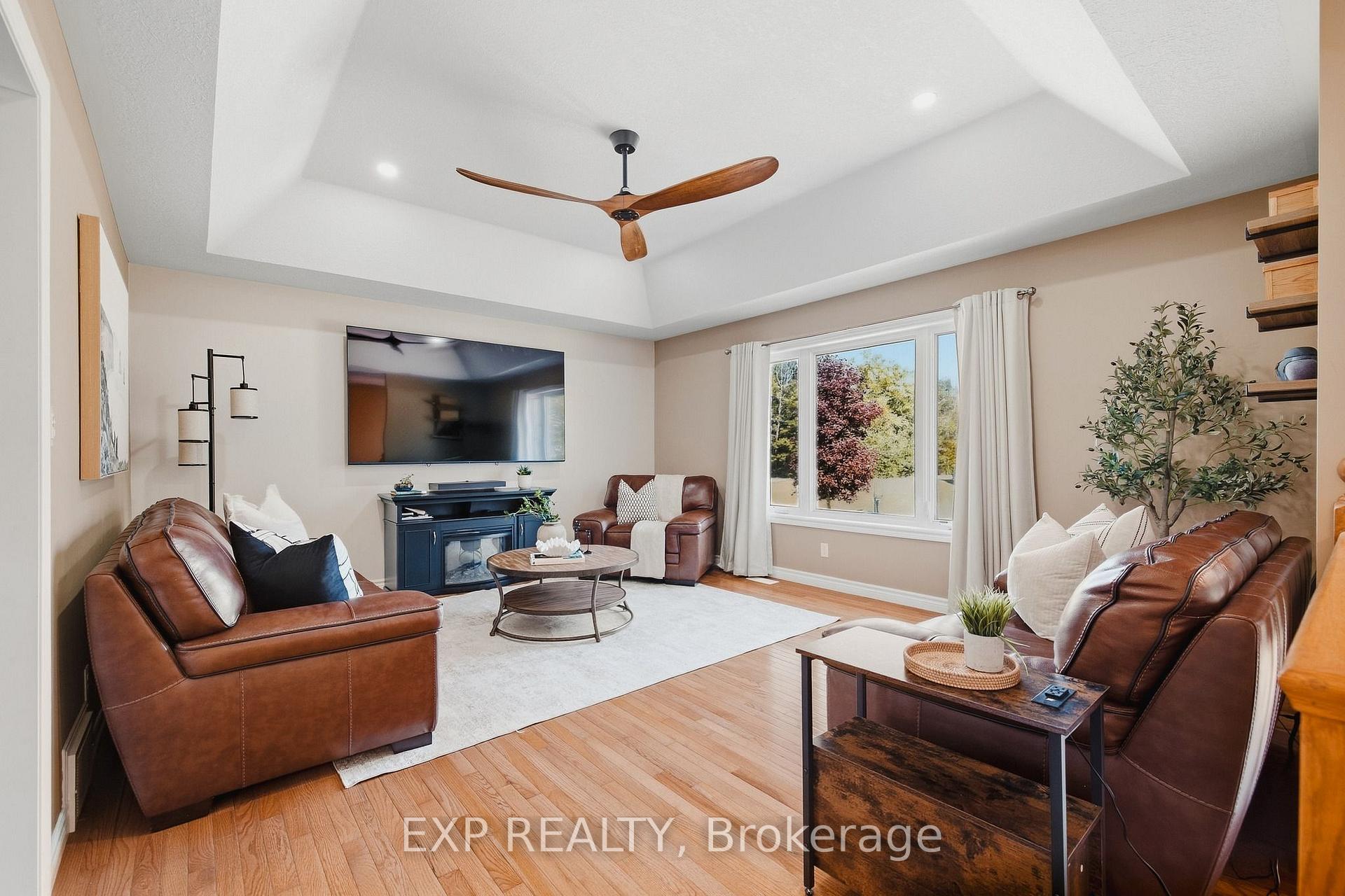Photo 15 of 59 Regency Drive, Minto — HOMEH