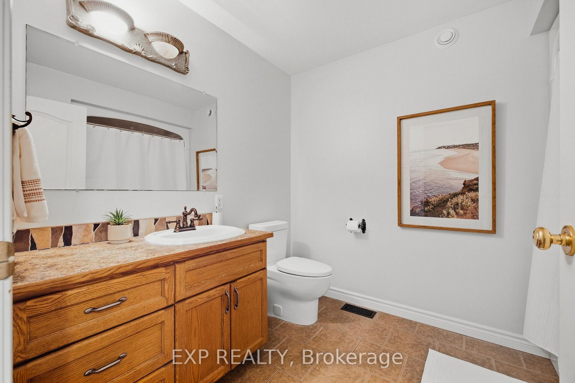 Photo 20 of 59 Regency Drive, Minto — HOMEH