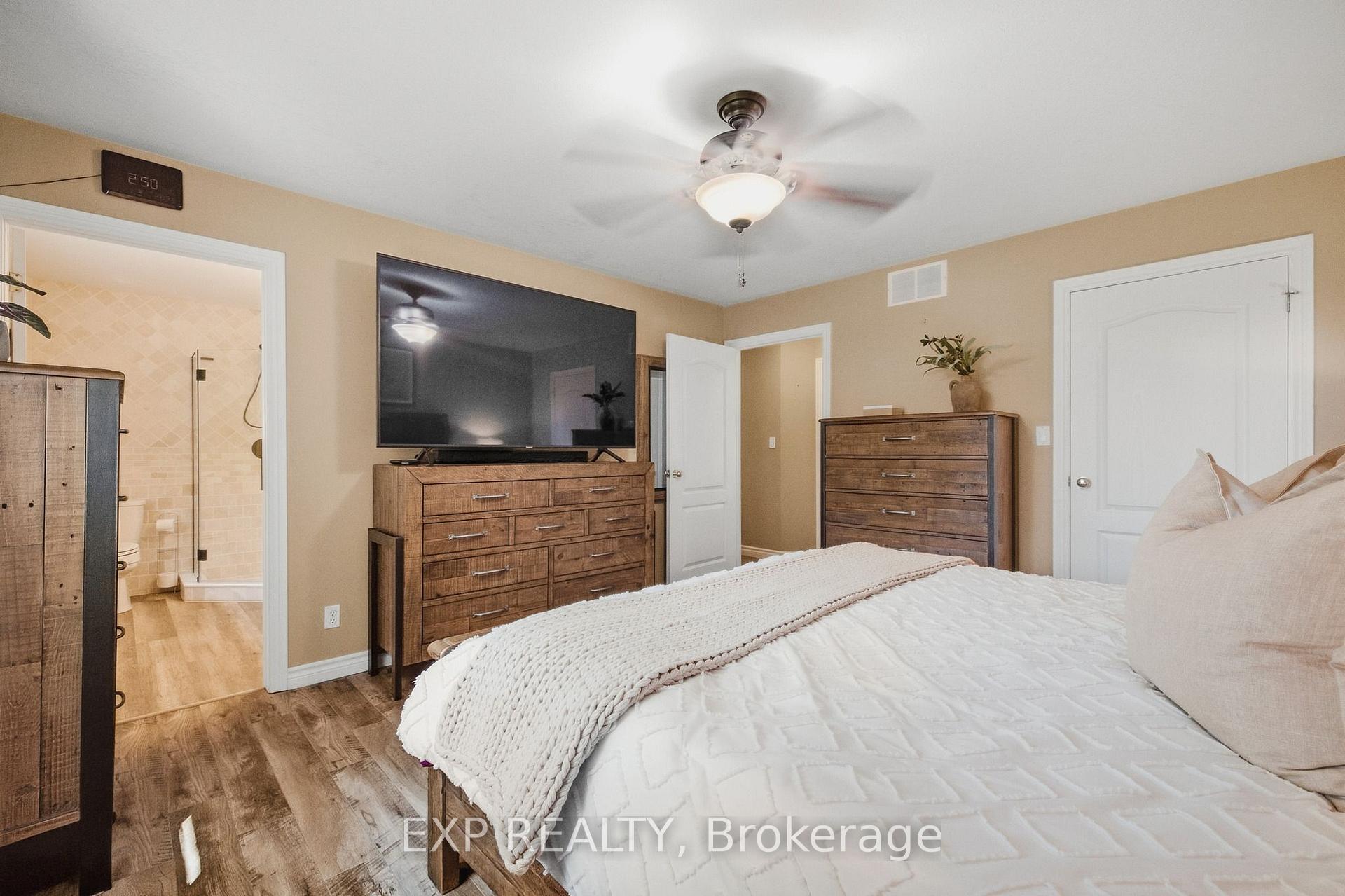 Photo 24 of 59 Regency Drive, Minto — HOMEH