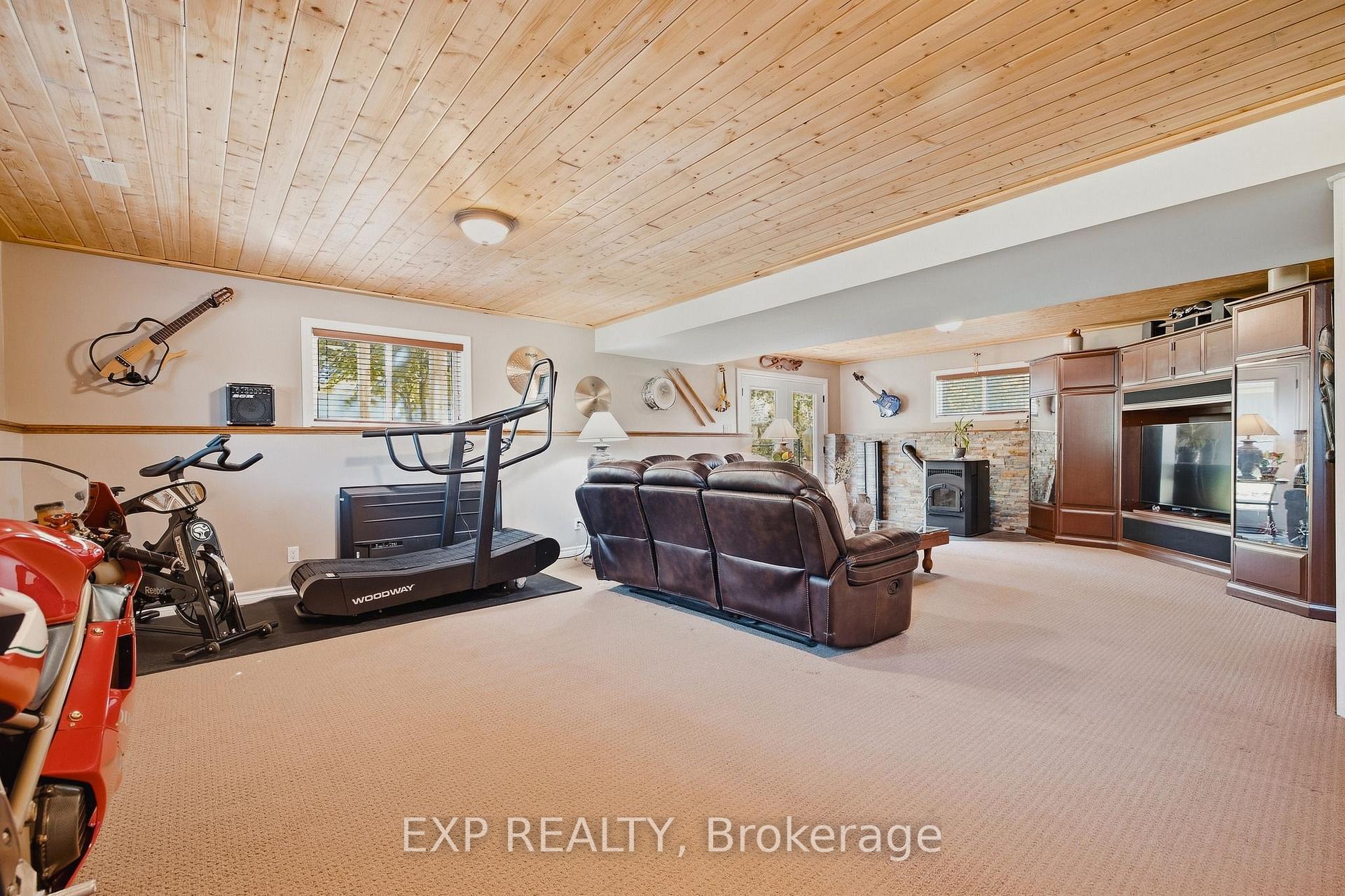 Photo 29 of 59 Regency Drive, Minto — HOMEH