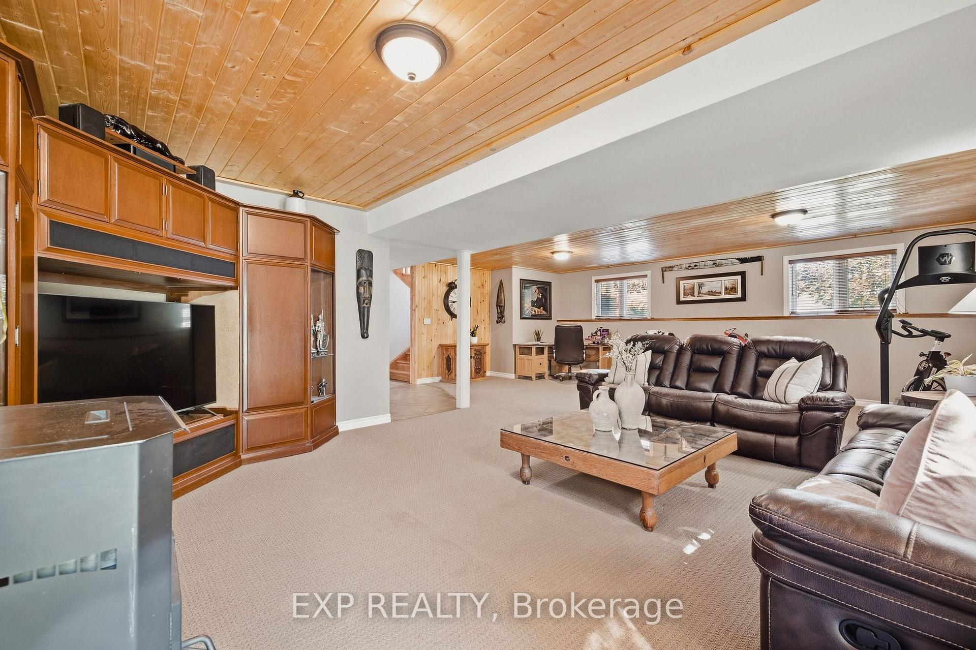 Photo 31 of 59 Regency Drive, Minto — HOMEH