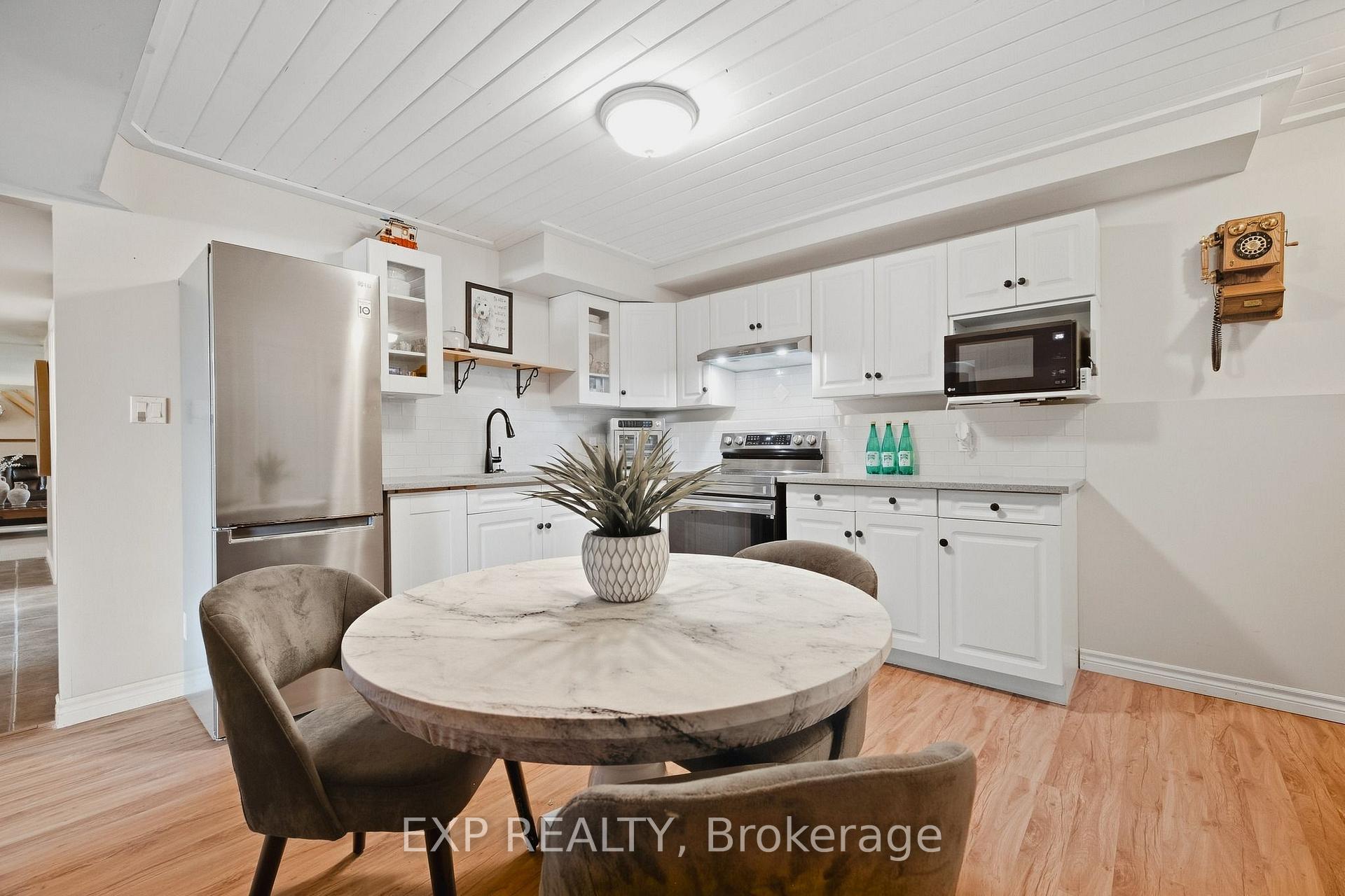 Photo 35 of 59 Regency Drive, Minto — HOMEH