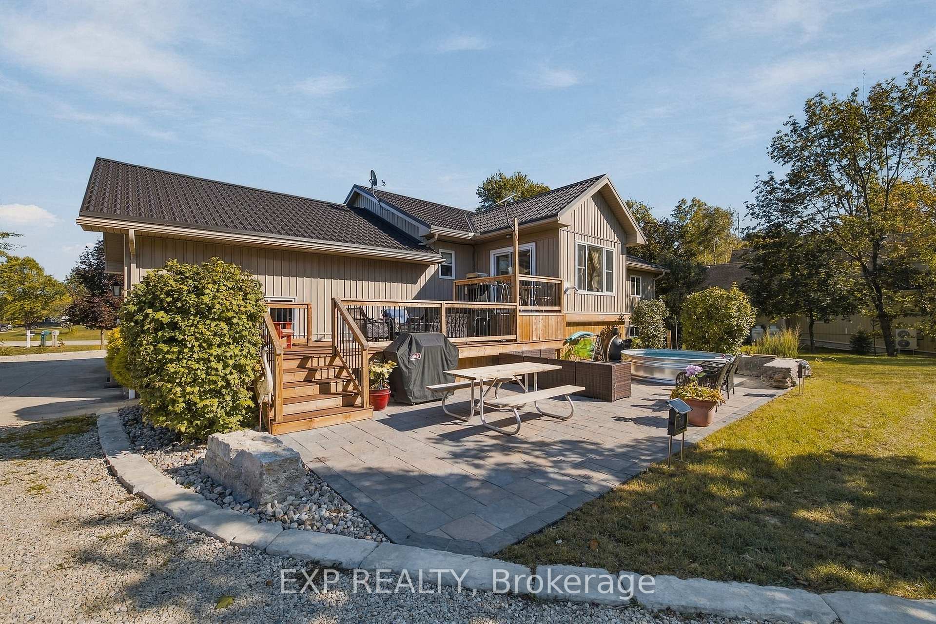 Photo 38 of 59 Regency Drive, Minto — HOMEH