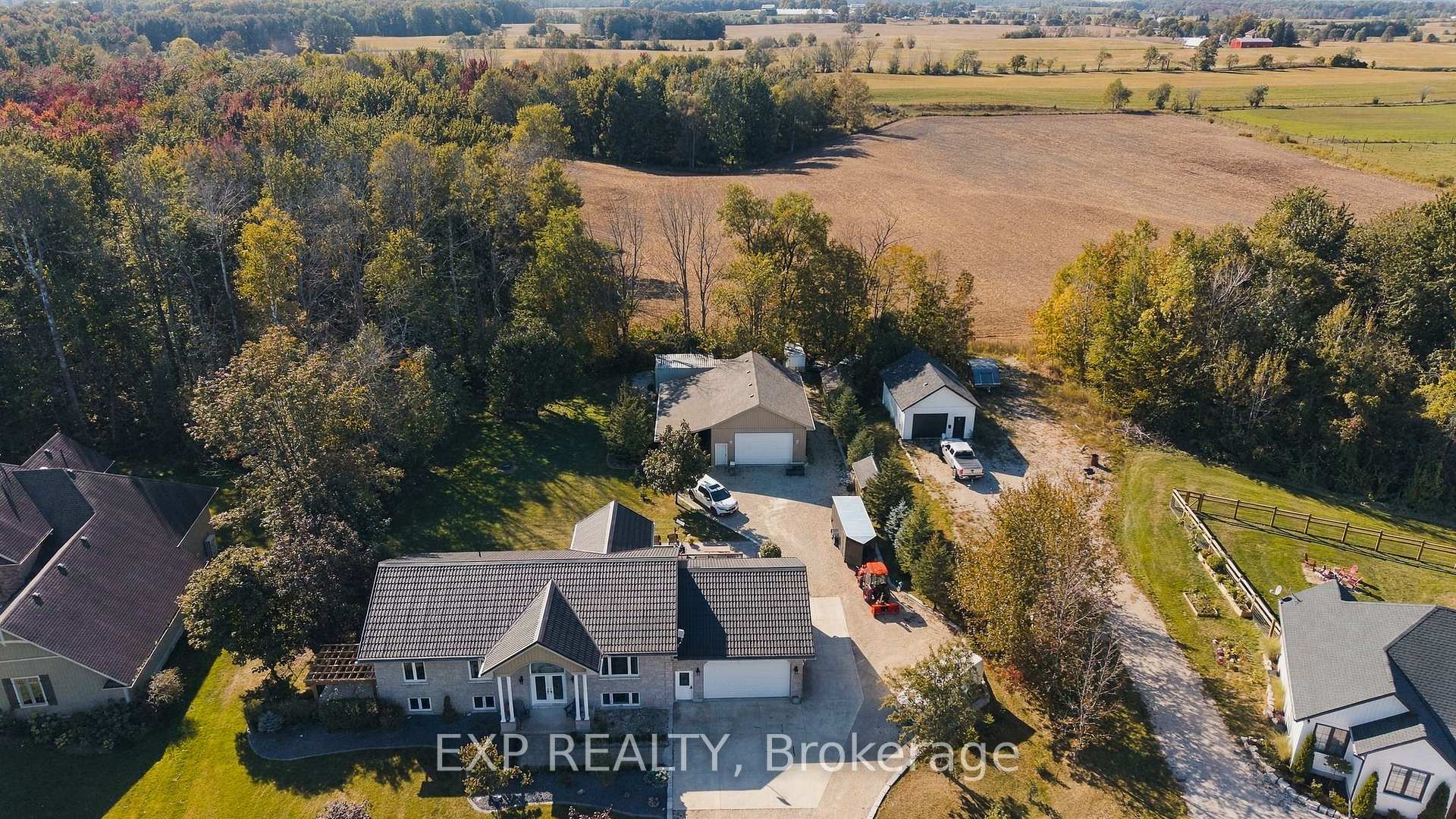 Photo 45 of 59 Regency Drive, Minto — HOMEH