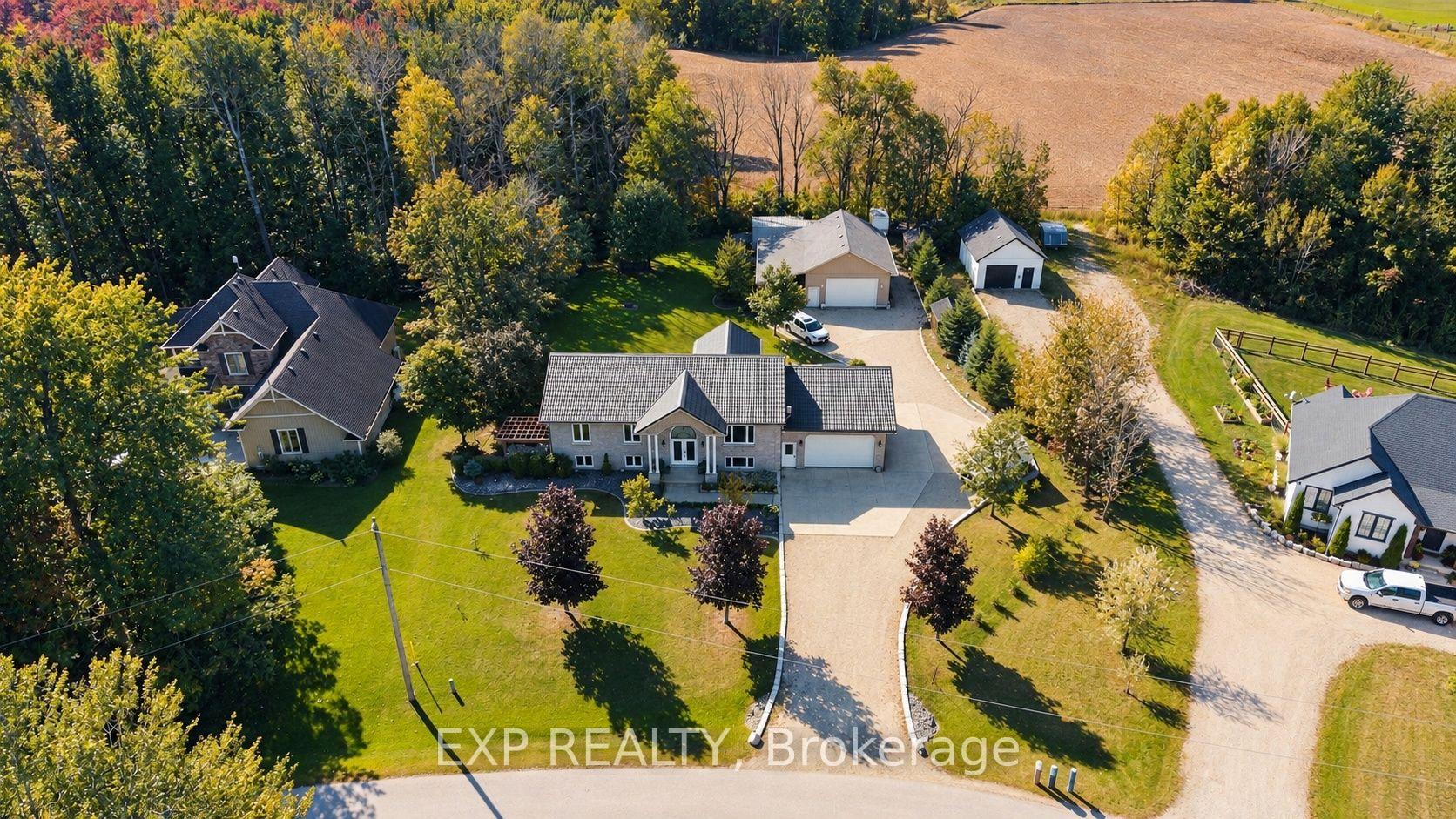 Photo 2 of 59 Regency Drive, Minto — HOMEH