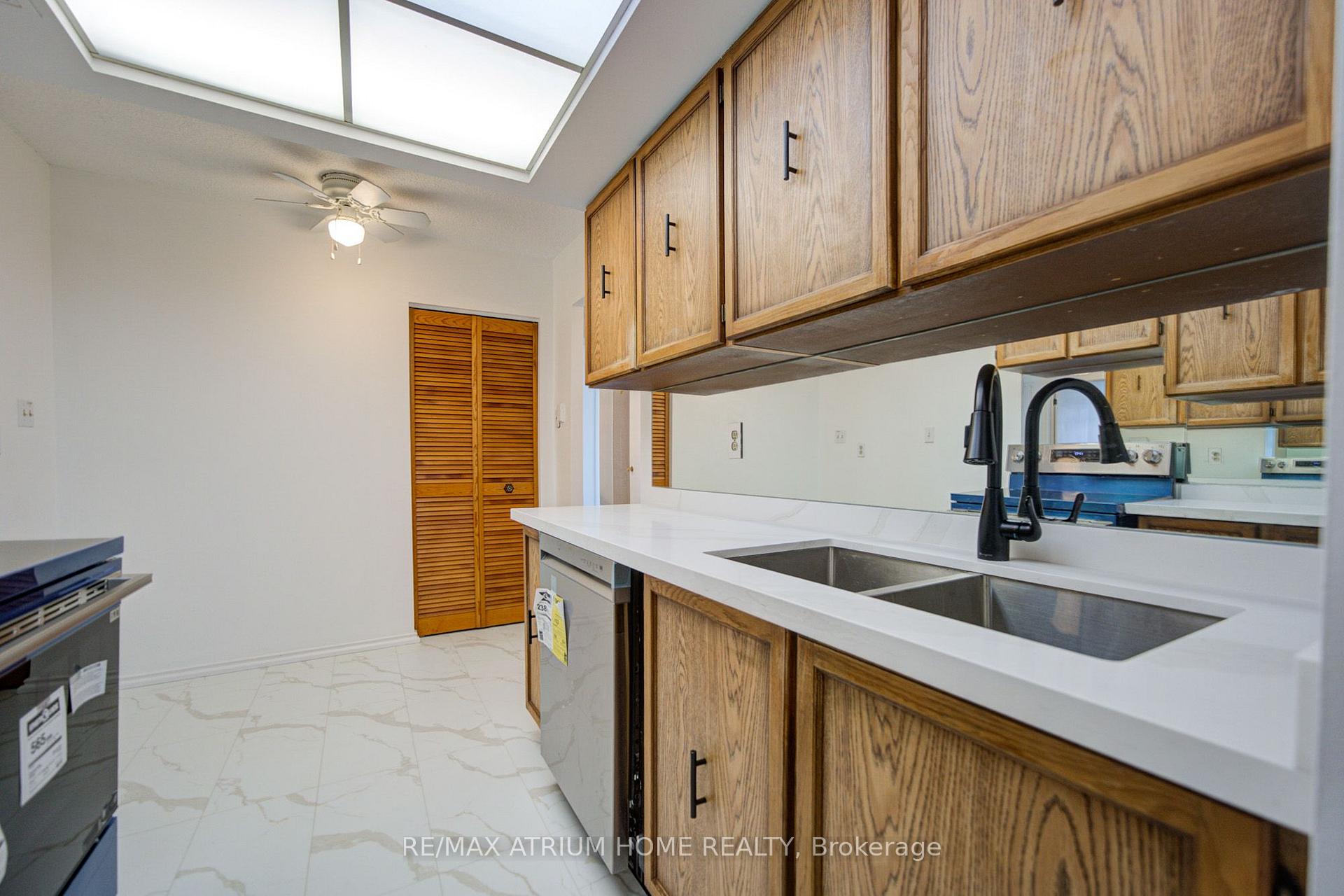 Photo 40 of 3131 Bridletowne Circle, Scarborough, L'Amoreaux — HOMEH
