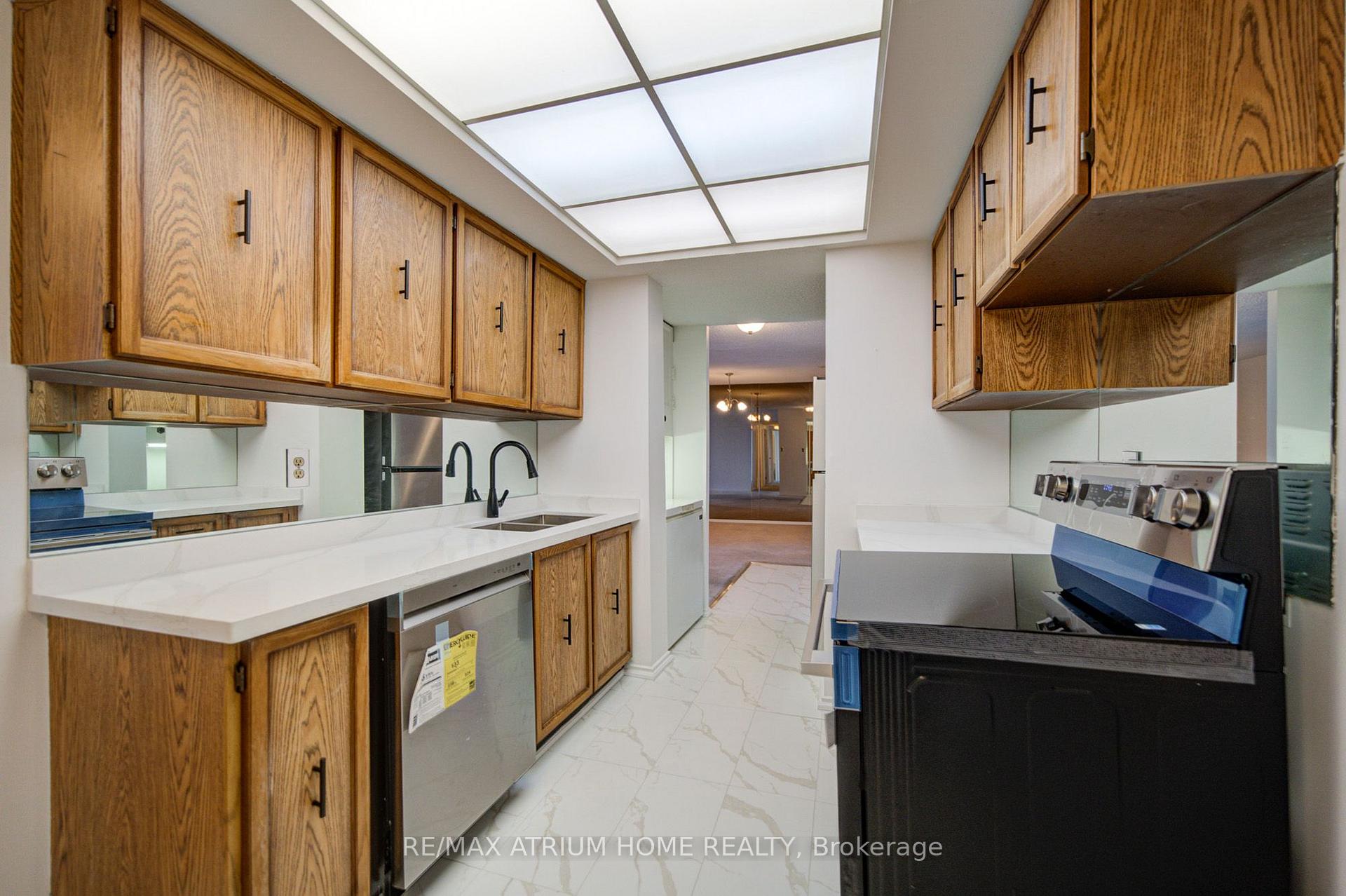 Photo 44 of 3131 Bridletowne Circle, Scarborough, L'Amoreaux — HOMEH