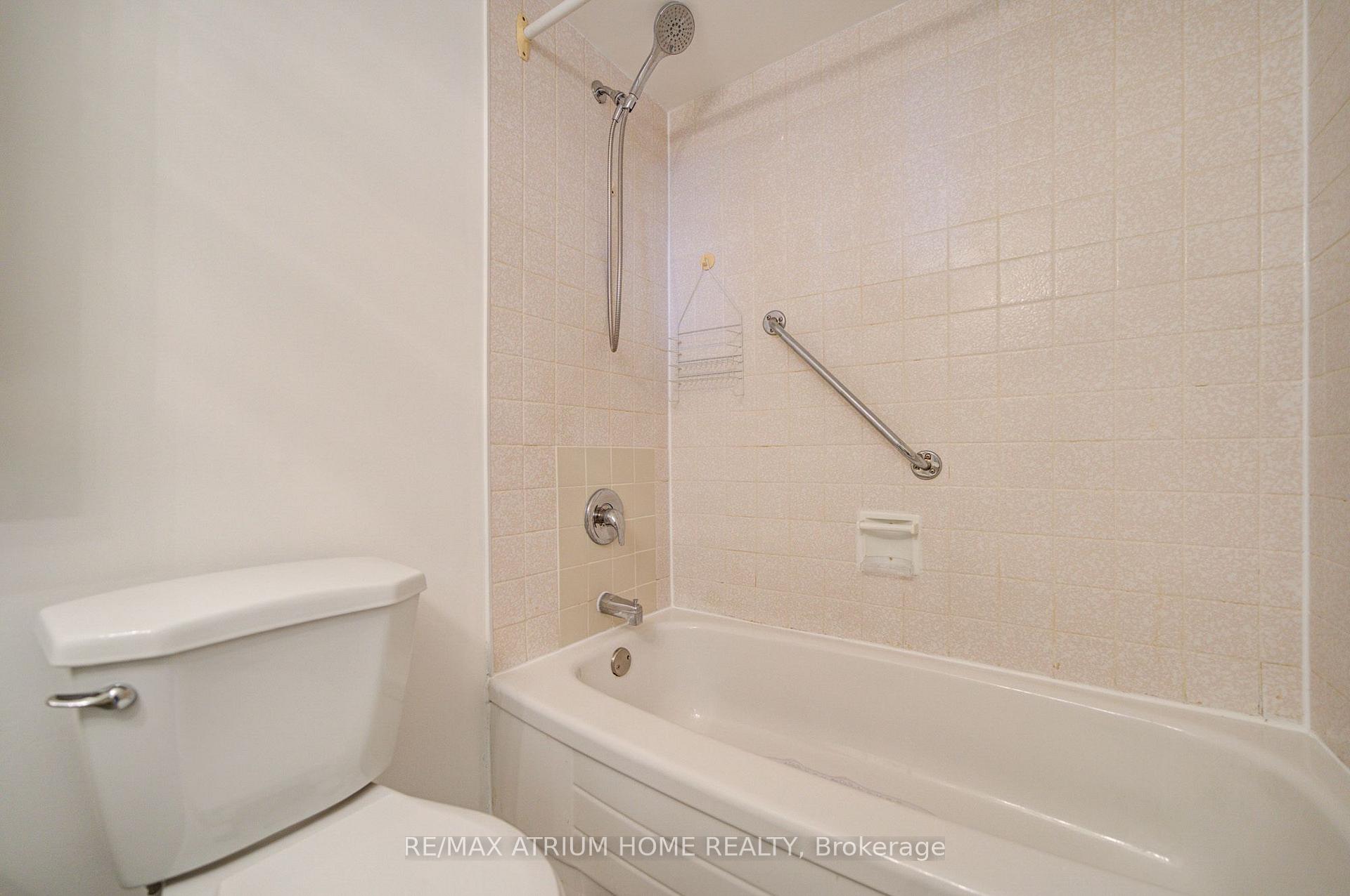 Photo 50 of 3131 Bridletowne Circle, Scarborough, L'Amoreaux — HOMEH