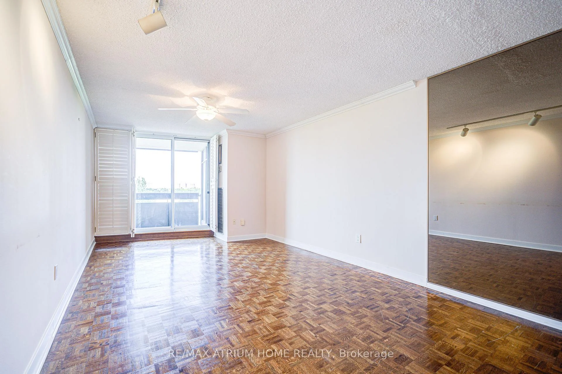 Photo 35 of 3131 Bridletowne Circle, Scarborough, L'Amoreaux — HOMEH