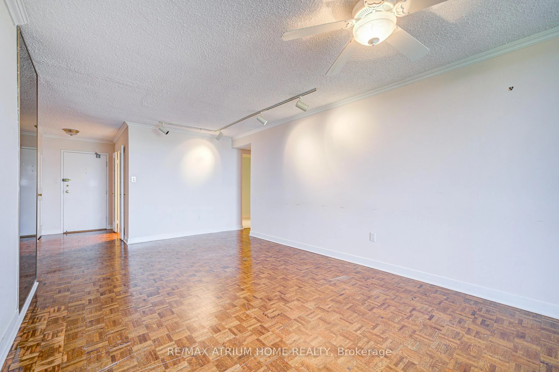 Photo 37 of 3131 Bridletowne Circle, Scarborough, L'Amoreaux — HOMEH