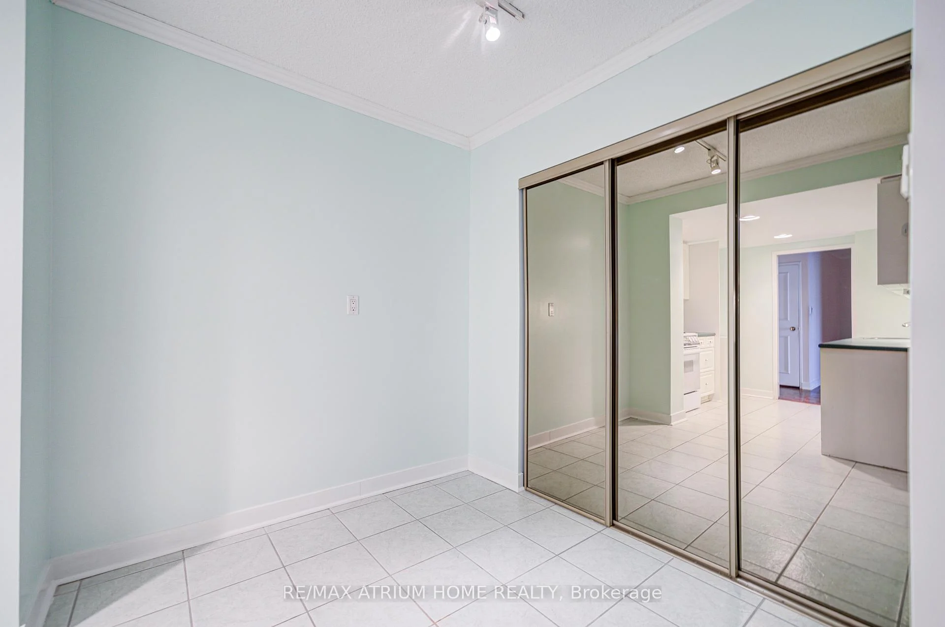 Photo 51 of 3131 Bridletowne Circle, Scarborough, L'Amoreaux — HOMEH