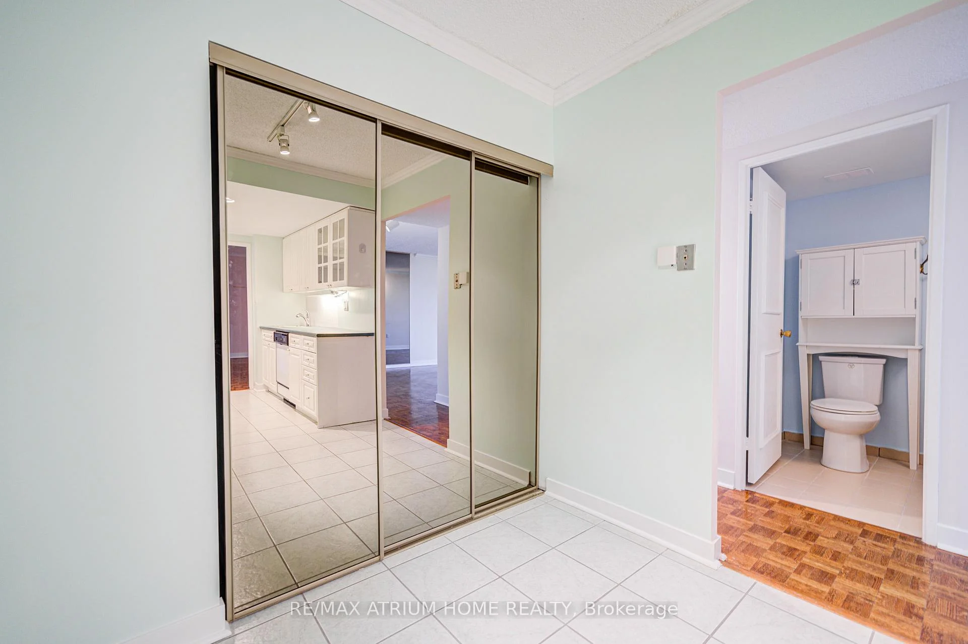 Photo 53 of 3131 Bridletowne Circle, Scarborough, L'Amoreaux — HOMEH