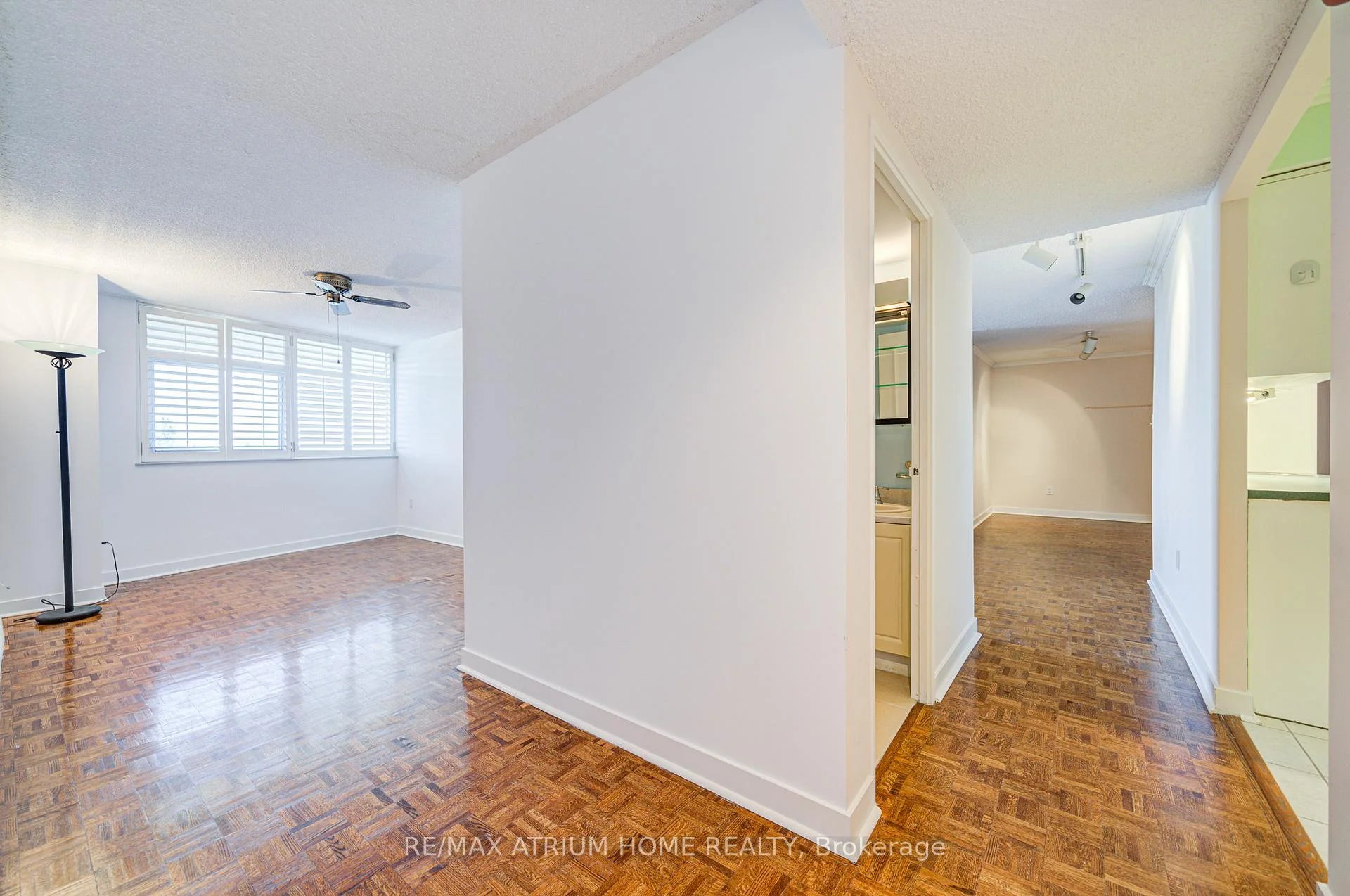 Photo 61 of 3131 Bridletowne Circle, Scarborough, L'Amoreaux — HOMEH