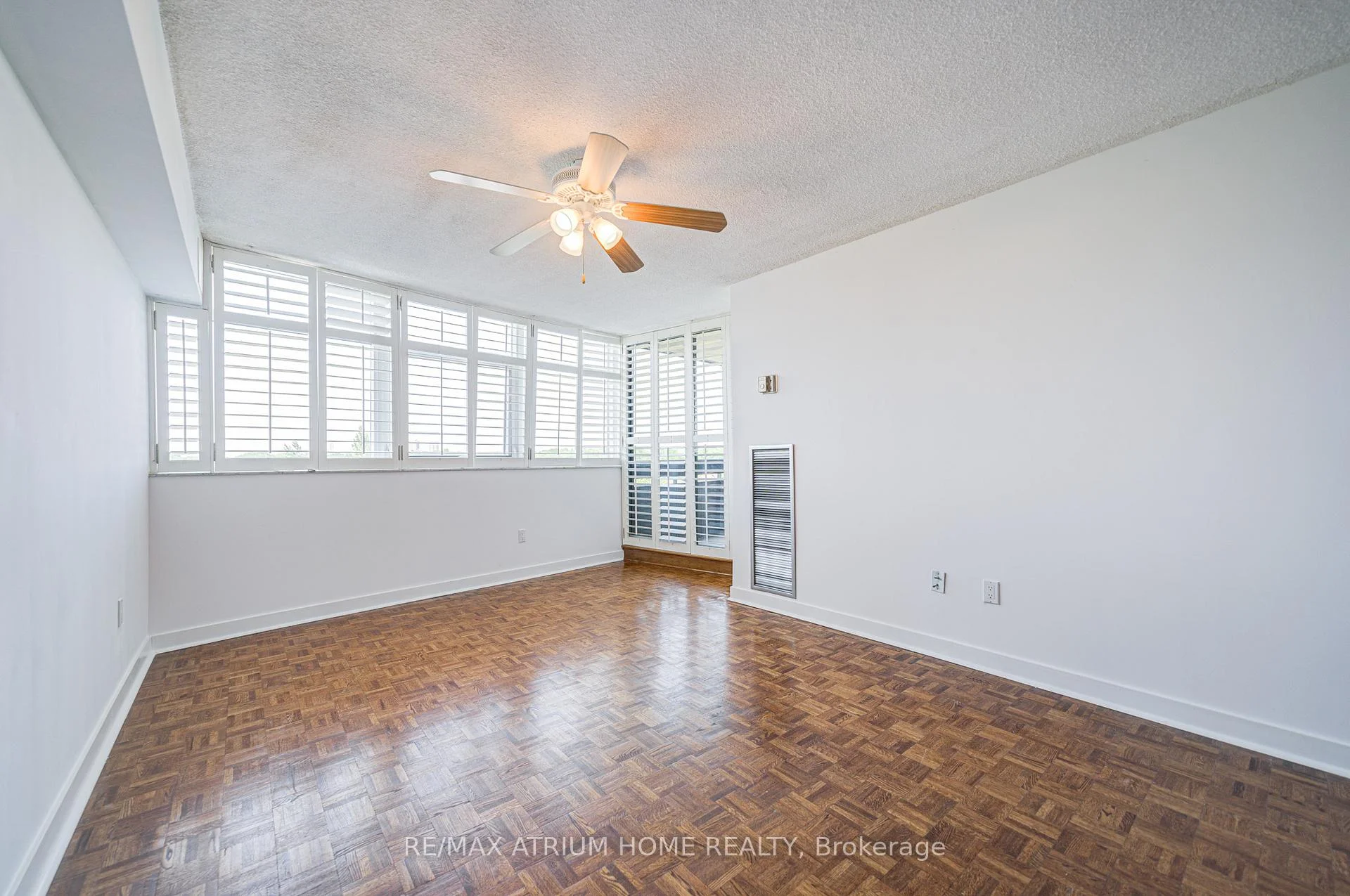 Photo 79 of 3131 Bridletowne Circle, Scarborough, L'Amoreaux — HOMEH