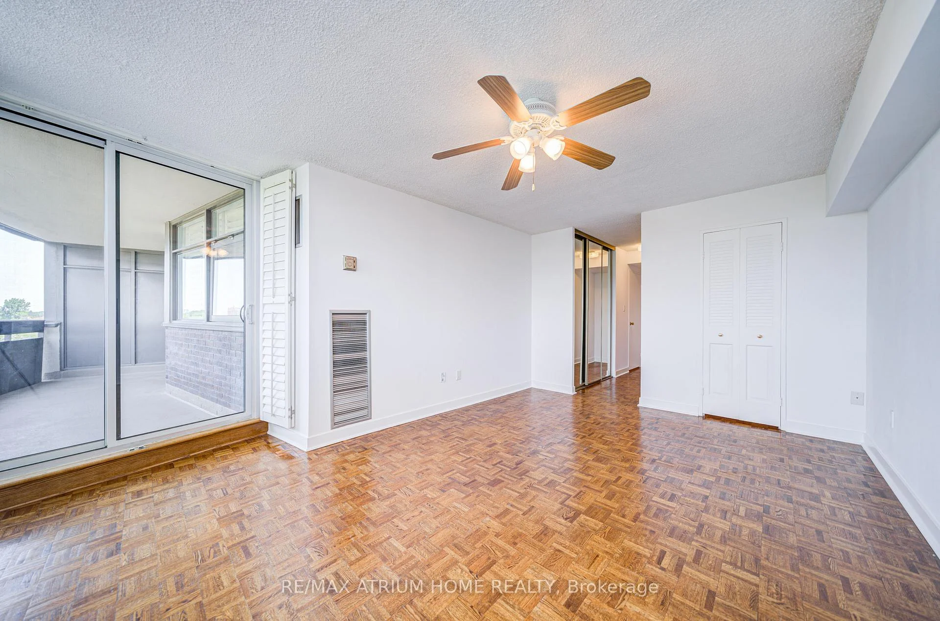 Photo 81 of 3131 Bridletowne Circle, Scarborough, L'Amoreaux — HOMEH
