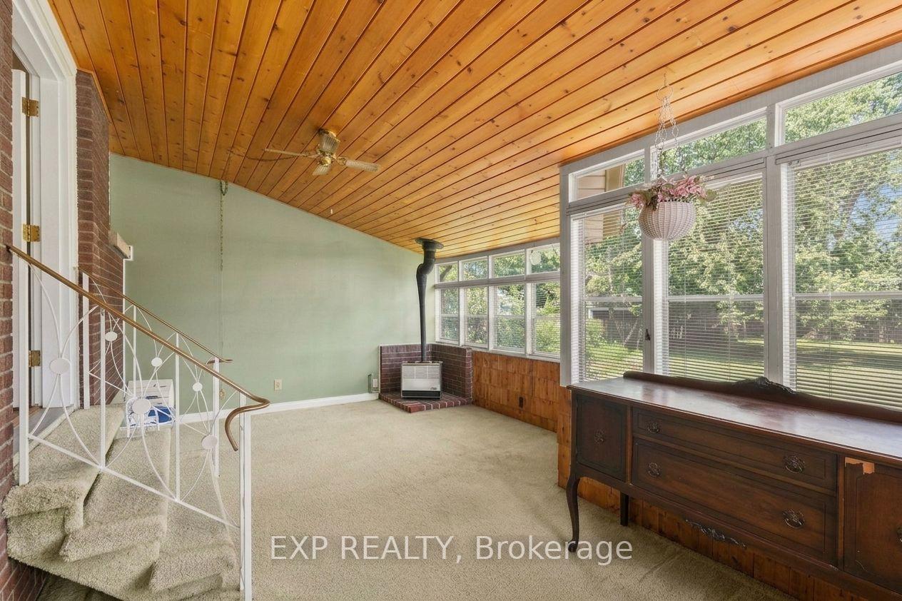 Photo 19 of 8800 Champlain Drive, Niagara Falls, Chippawa — HOMEH