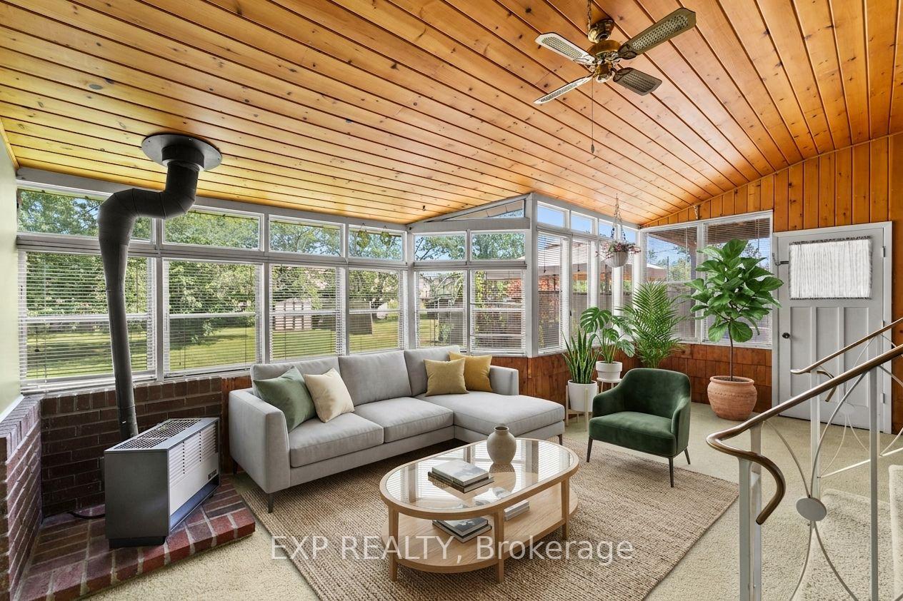 Photo 18 of 8800 Champlain Drive, Niagara Falls, Chippawa — HOMEH