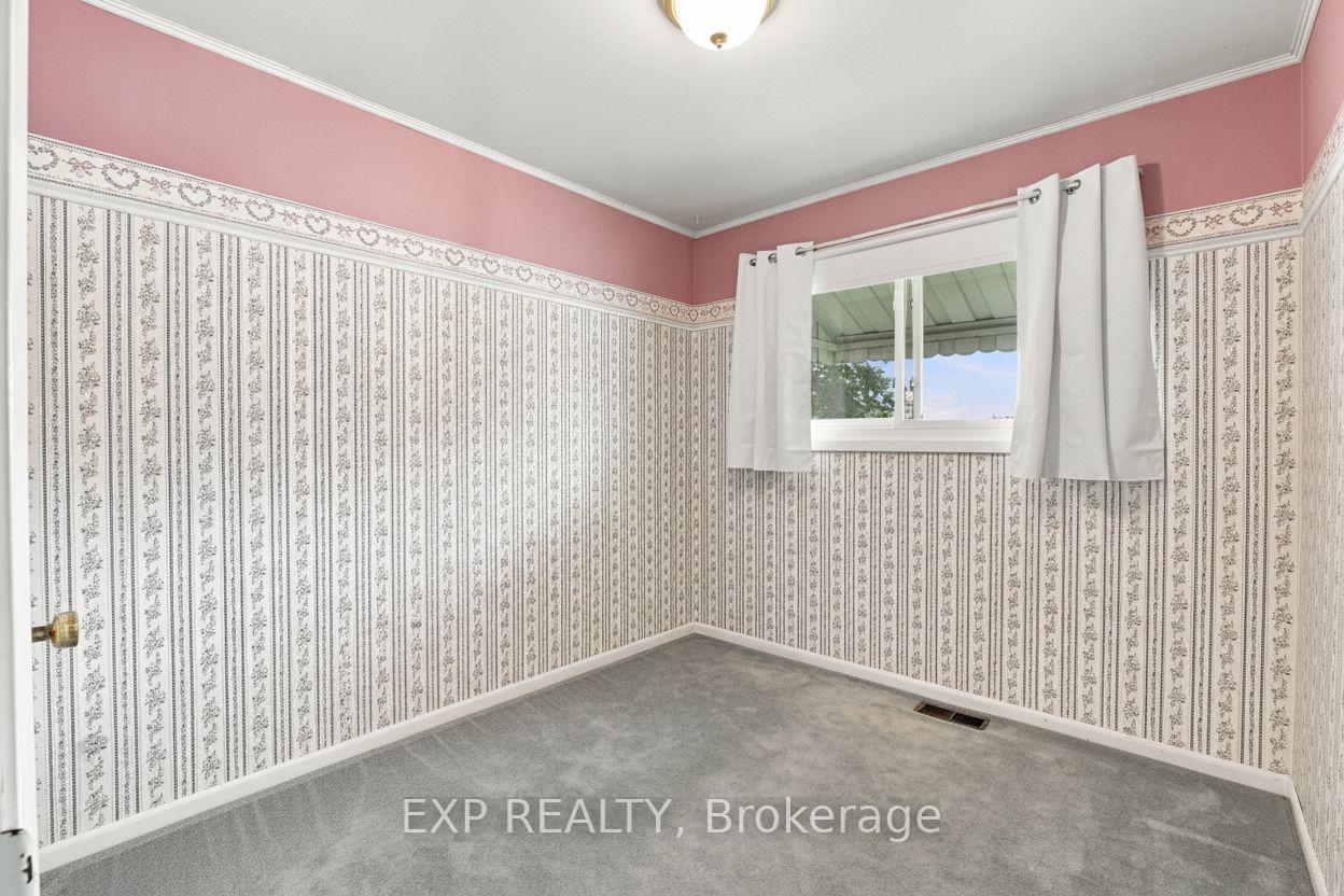 Photo 23 of 8800 Champlain Drive, Niagara Falls, Chippawa — HOMEH