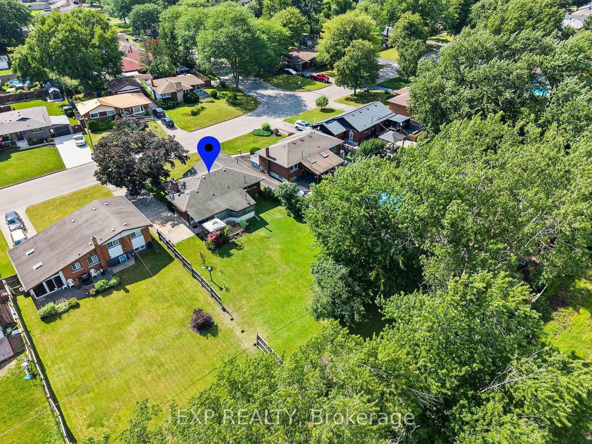 Photo 43 of 8800 Champlain Drive, Niagara Falls, Chippawa — HOMEH