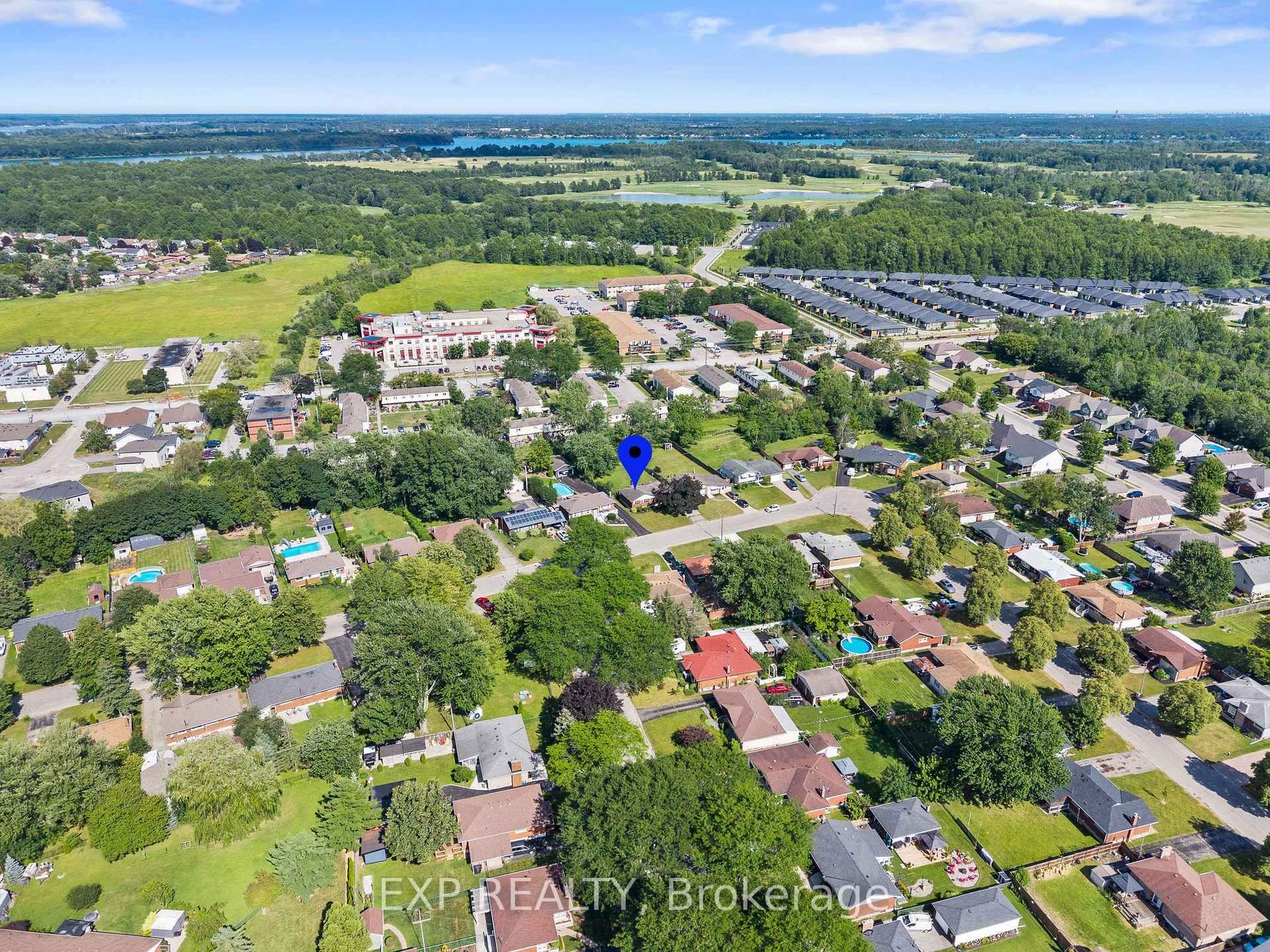 Photo 46 of 8800 Champlain Drive, Niagara Falls, Chippawa — HOMEH