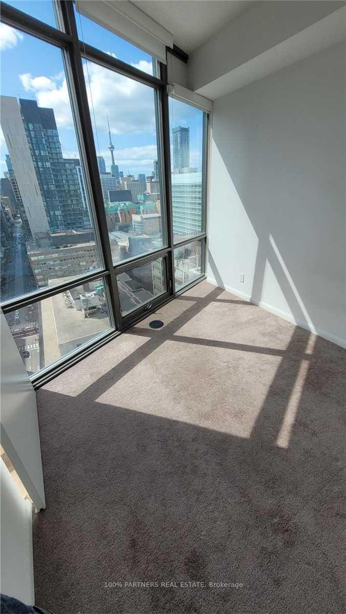 Photo 5 of Unit 2009, 832 Bay Street, Toronto, Bay Street Corridor — HOMEH