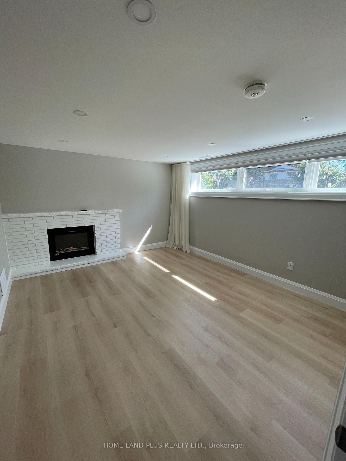 Photo 14 of Unit Bsm unit, 42 Lissom Crescent, North York, Newtonbrook West — HOMEH