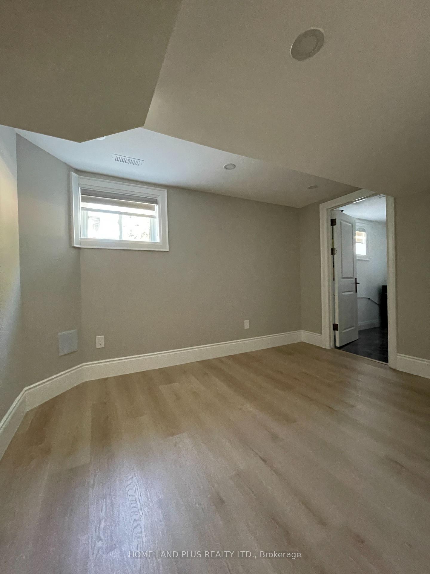 Photo 19 of Unit Bsm unit, 42 Lissom Crescent, North York, Newtonbrook West — HOMEH