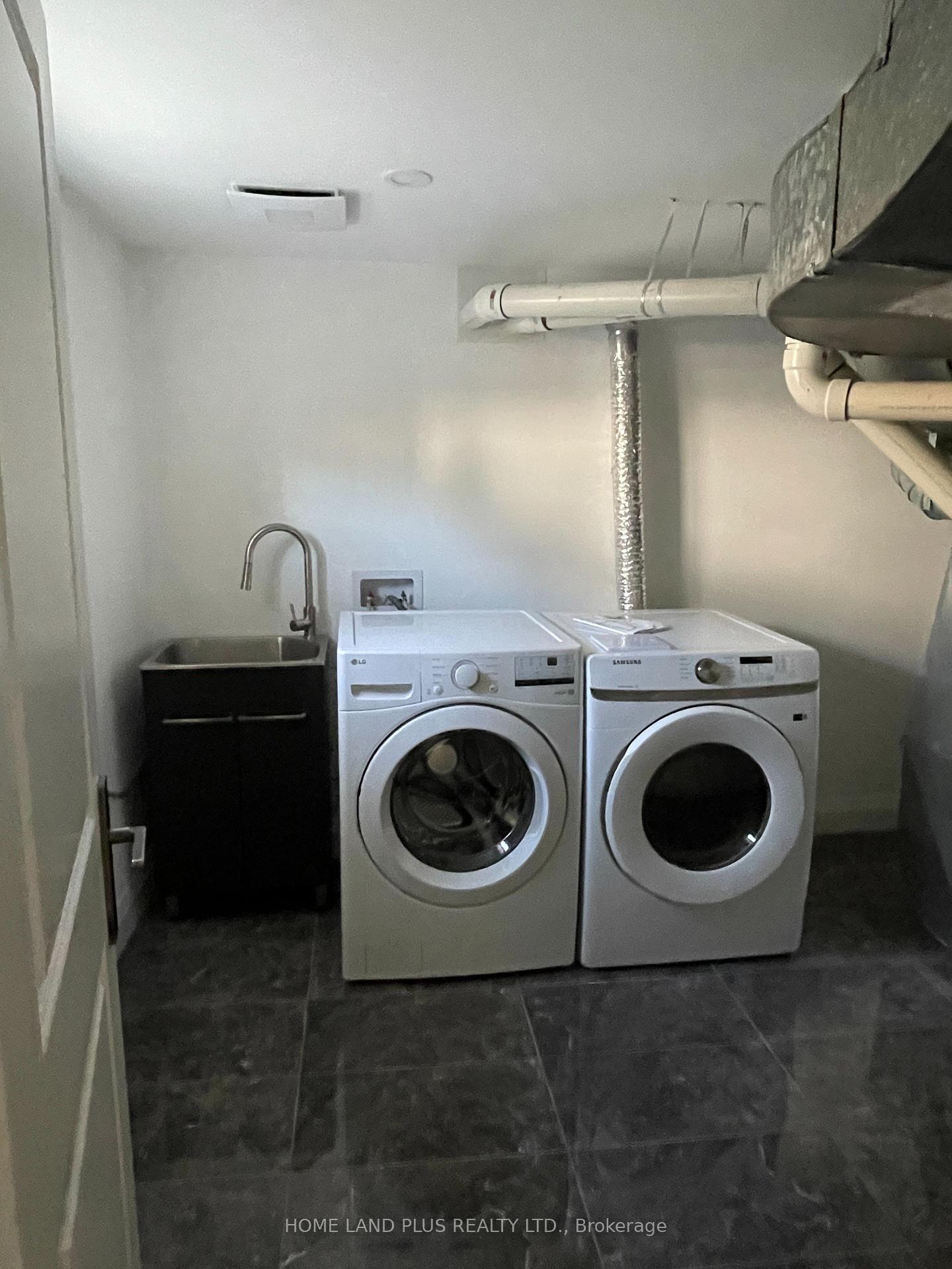 Photo 20 of Unit Bsm unit, 42 Lissom Crescent, North York, Newtonbrook West — HOMEH