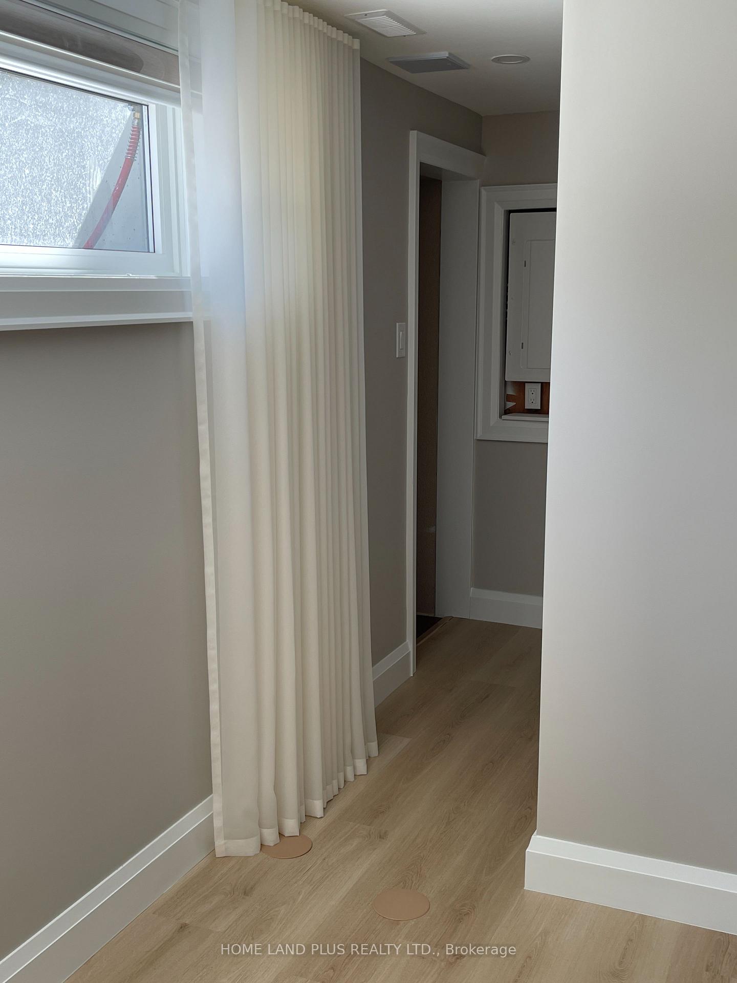 Photo 16 of Unit Bsm unit, 42 Lissom Crescent, North York, Newtonbrook West — HOMEH