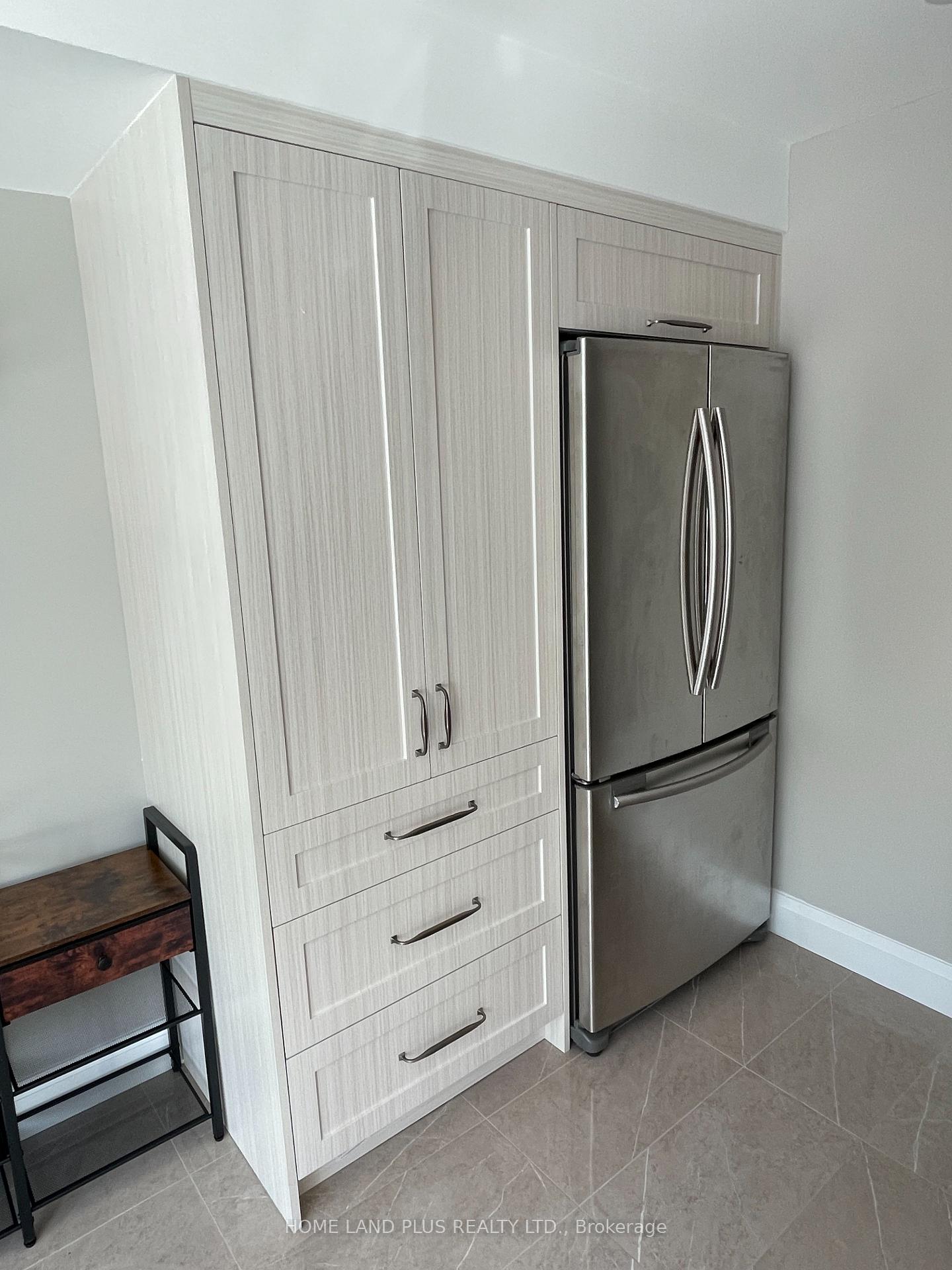 Photo 7 of Unit Bsm unit, 42 Lissom Crescent, North York, Newtonbrook West — HOMEH