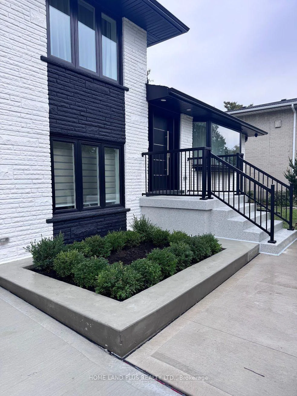 Photo 1 of Unit Bsm unit, 42 Lissom Crescent, North York, Newtonbrook West — HOMEH