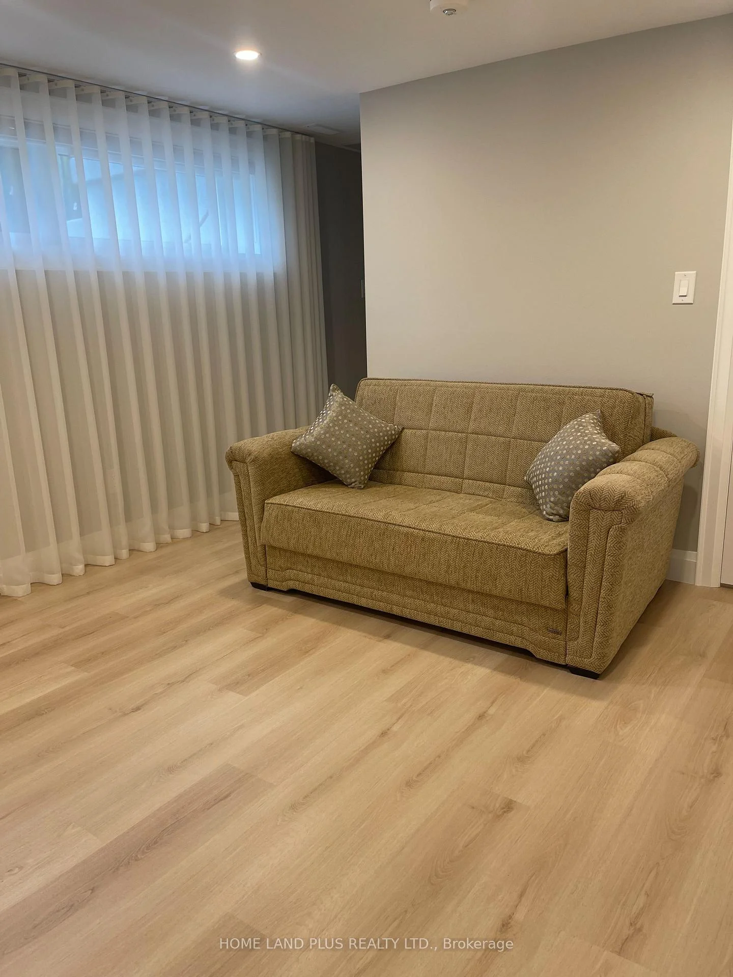 Photo 15 of Unit Bsm unit, 42 Lissom Crescent, North York, Newtonbrook West — HOMEH