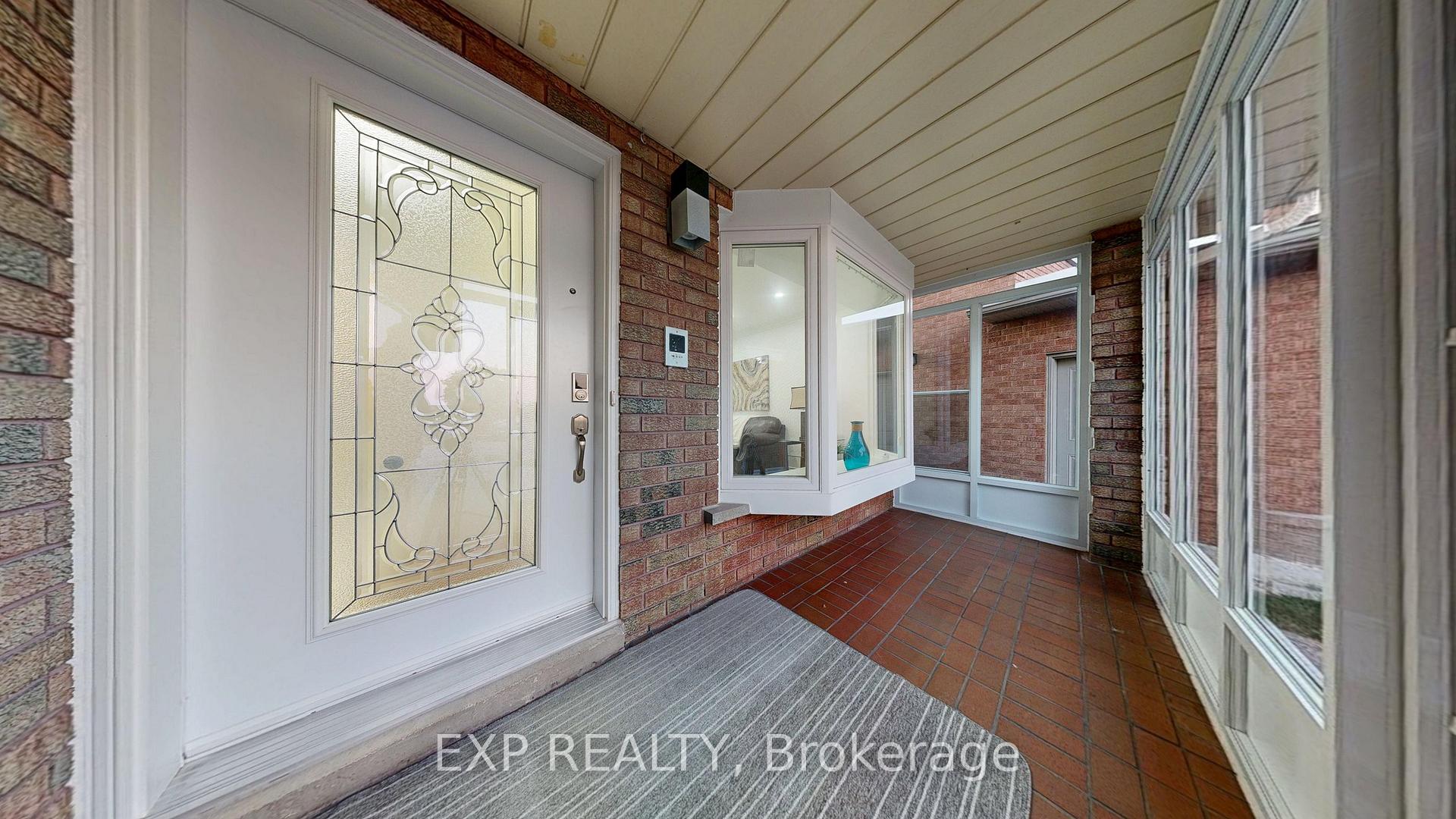 Photo 3 of 97 Jackman Crescent, Vaughan, West Woodbridge — HOMEH