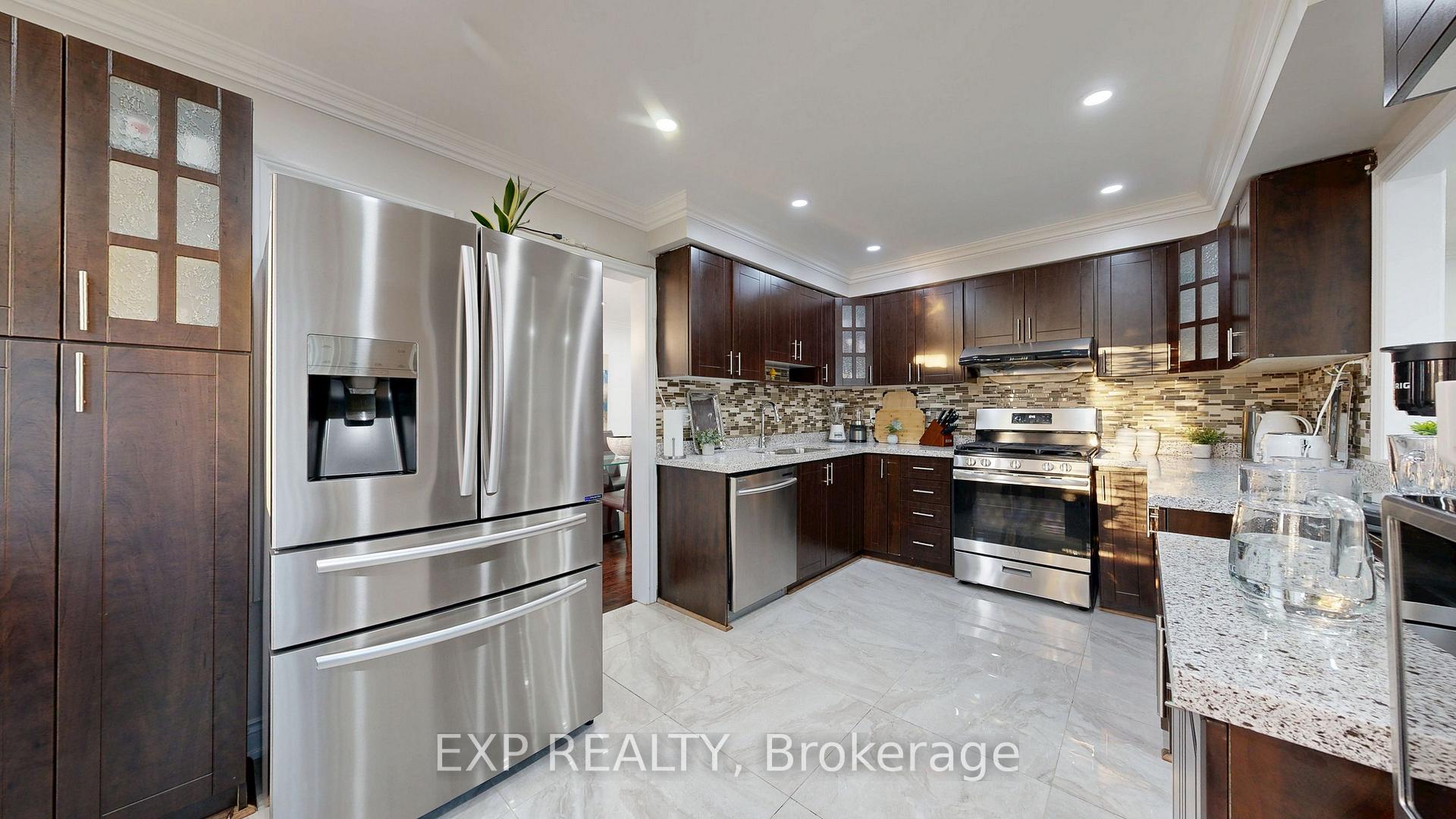 Photo 13 of 97 Jackman Crescent, Vaughan, West Woodbridge — HOMEH