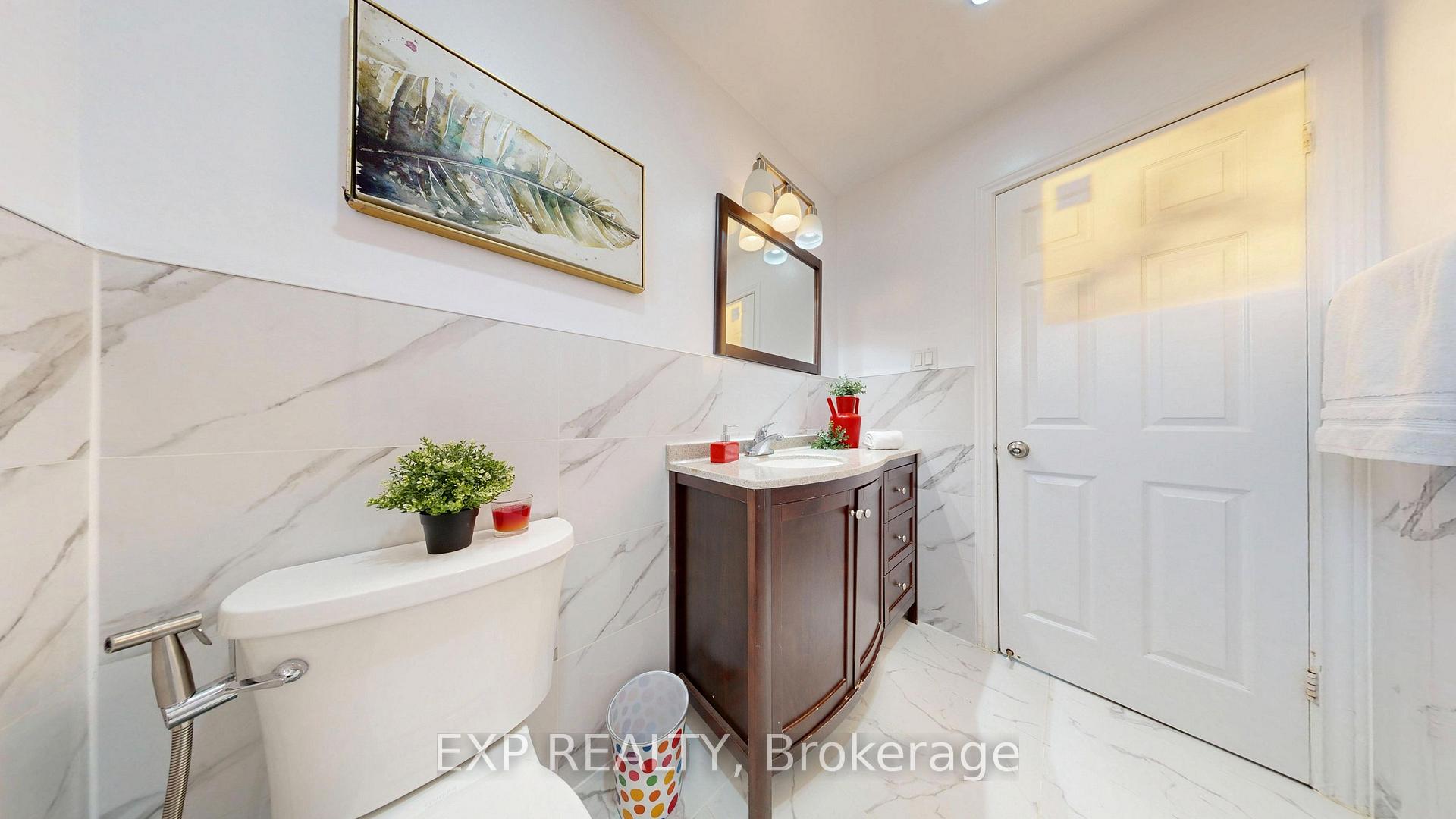 Photo 26 of 97 Jackman Crescent, Vaughan, West Woodbridge — HOMEH