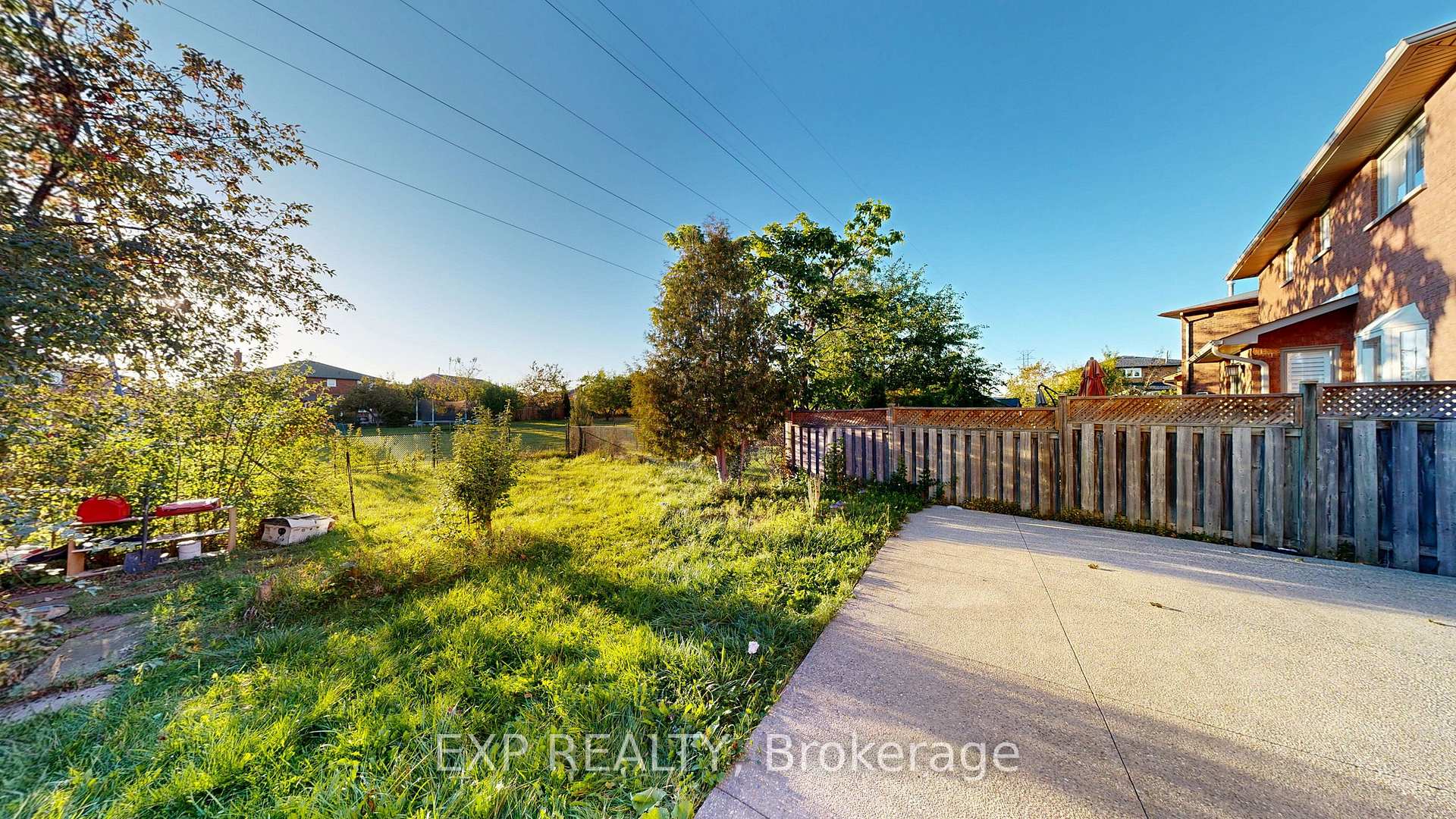 Photo 33 of 97 Jackman Crescent, Vaughan, West Woodbridge — HOMEH