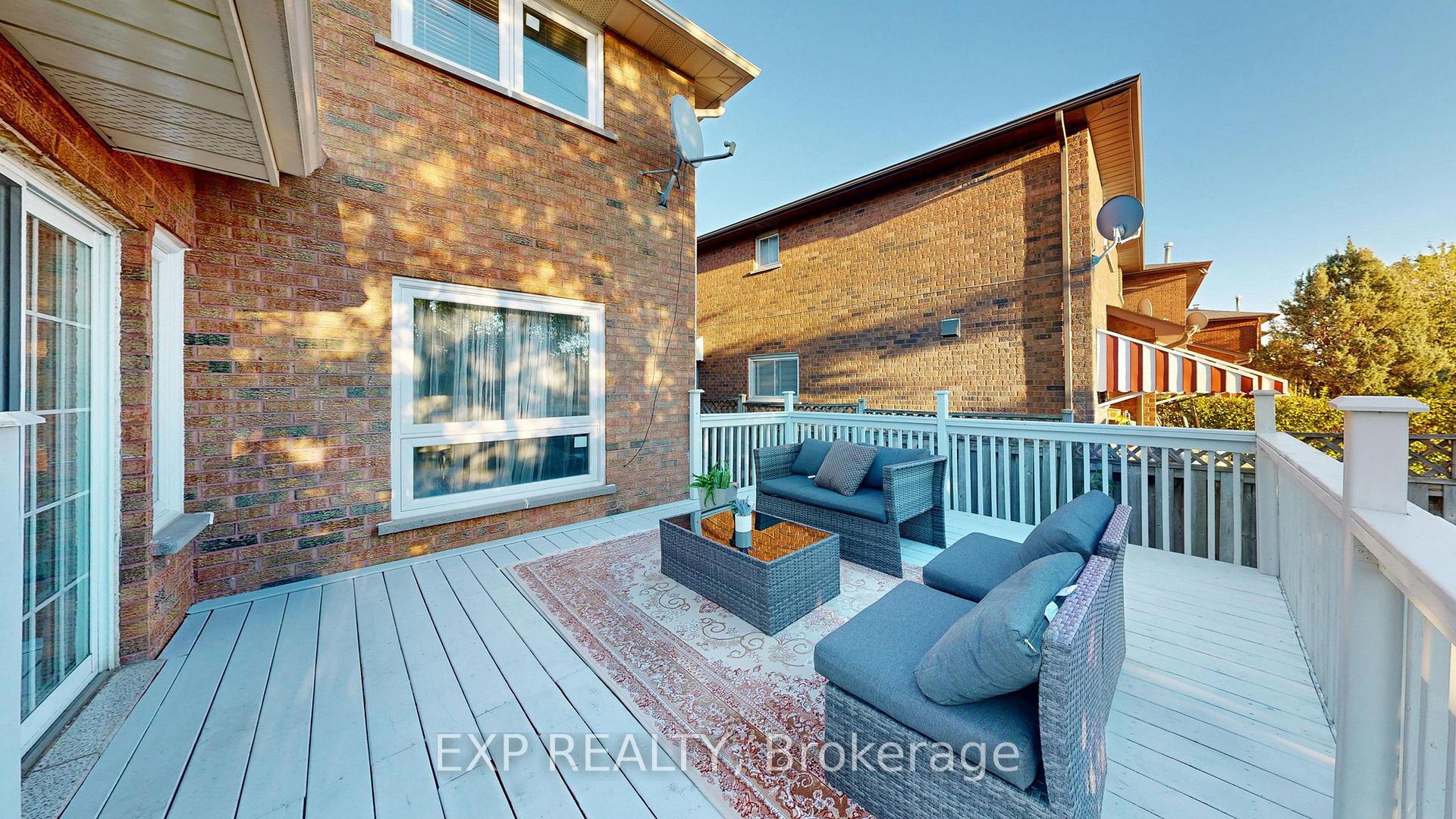 Photo 37 of 97 Jackman Crescent, Vaughan, West Woodbridge — HOMEH