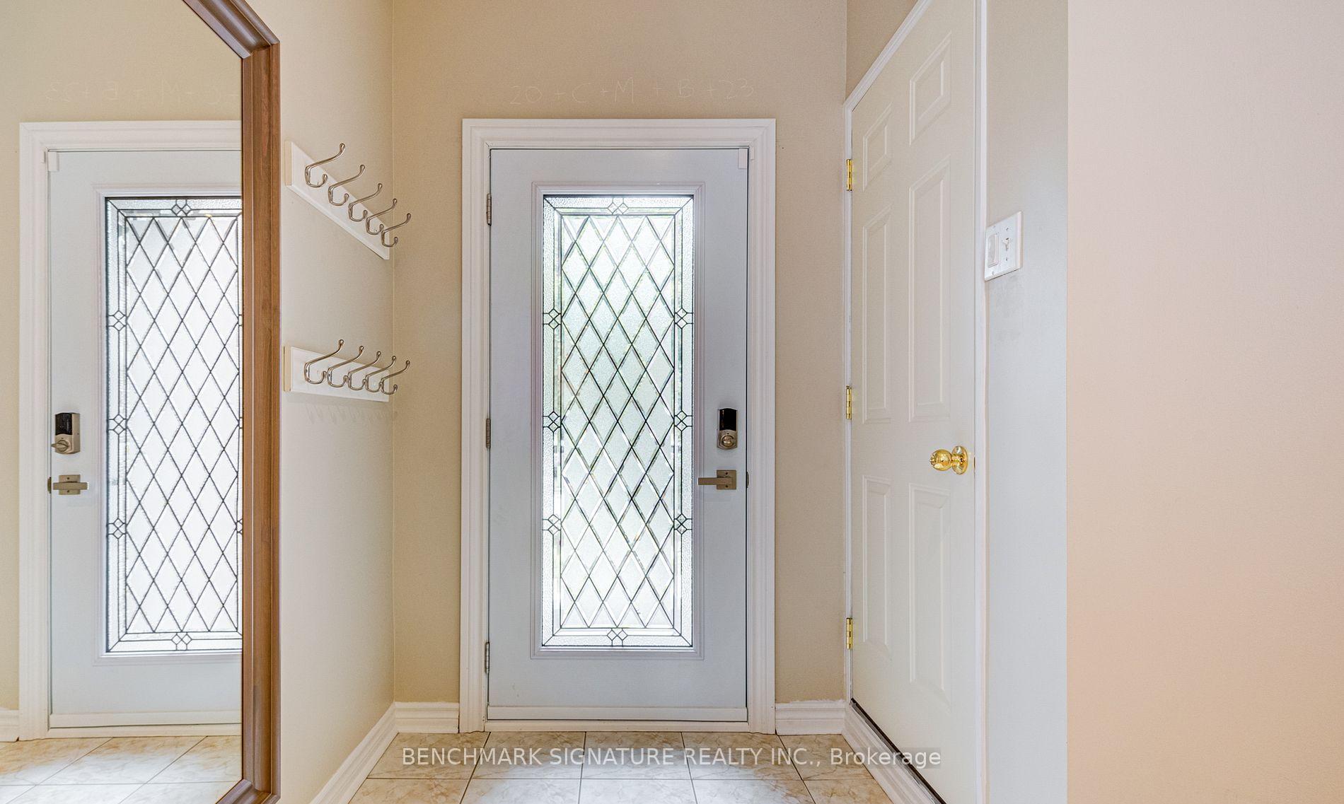 Photo 4 of 36 Twisted Oak Street, Brampton, Sandringham-Wellington — HOMEH