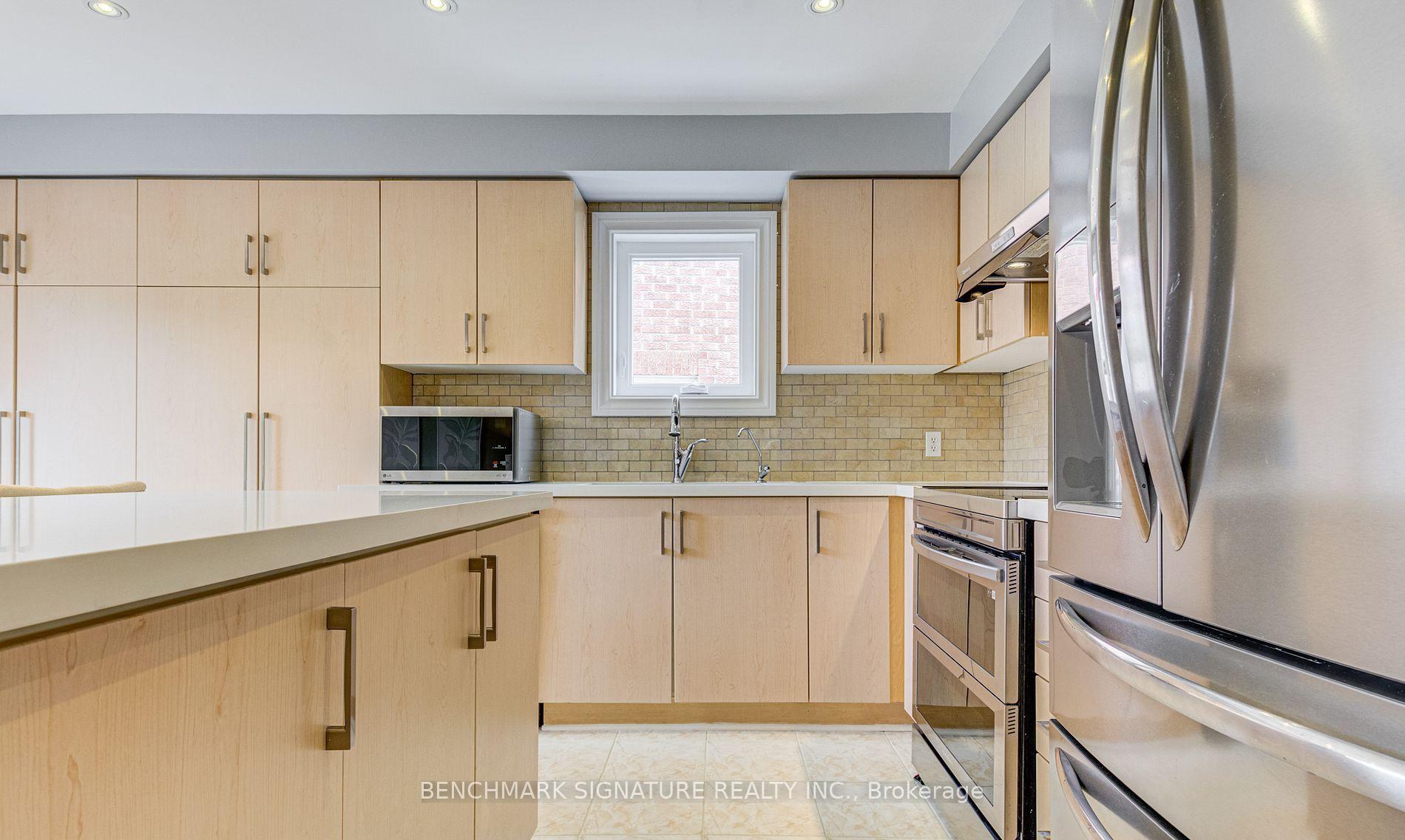 Photo 19 of 36 Twisted Oak Street, Brampton, Sandringham-Wellington — HOMEH